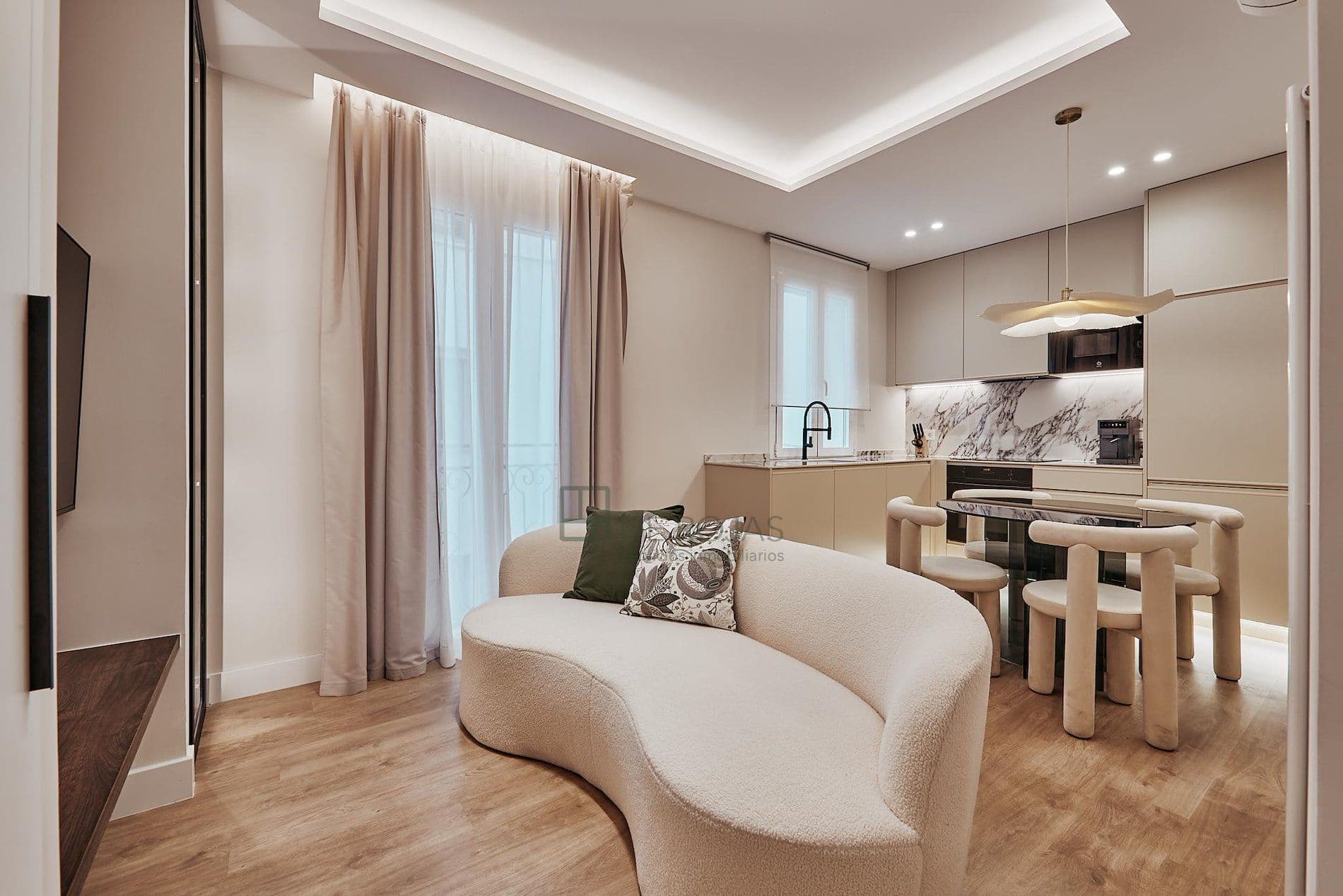 VIVIENDA A ESTRENAR EN EL BARRIO DE SALAMANCA - Foto 1