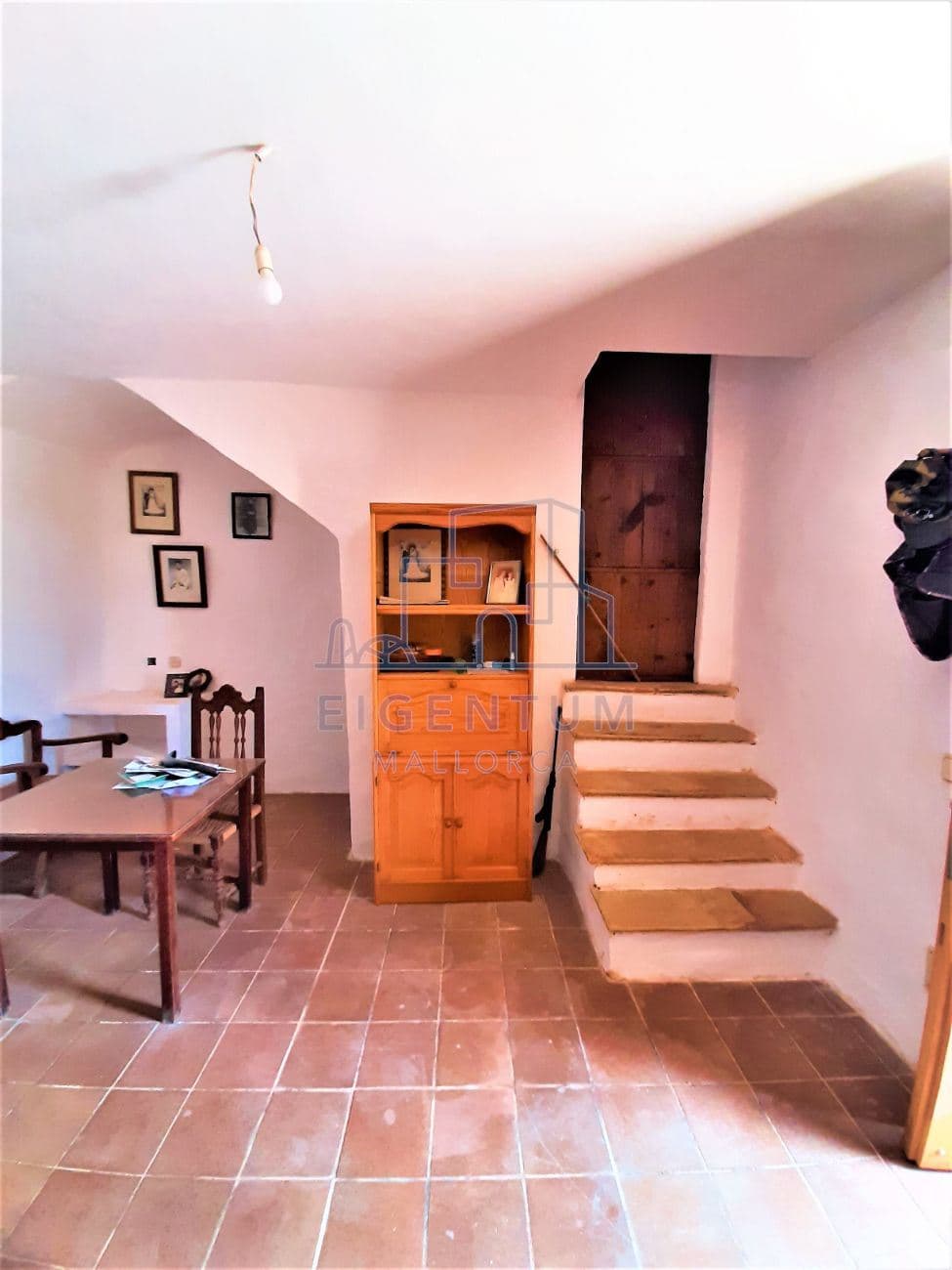 FINCA CON CASA  A REFORMAR CON AGUA Y ELECTRICIDAD - Foto 4