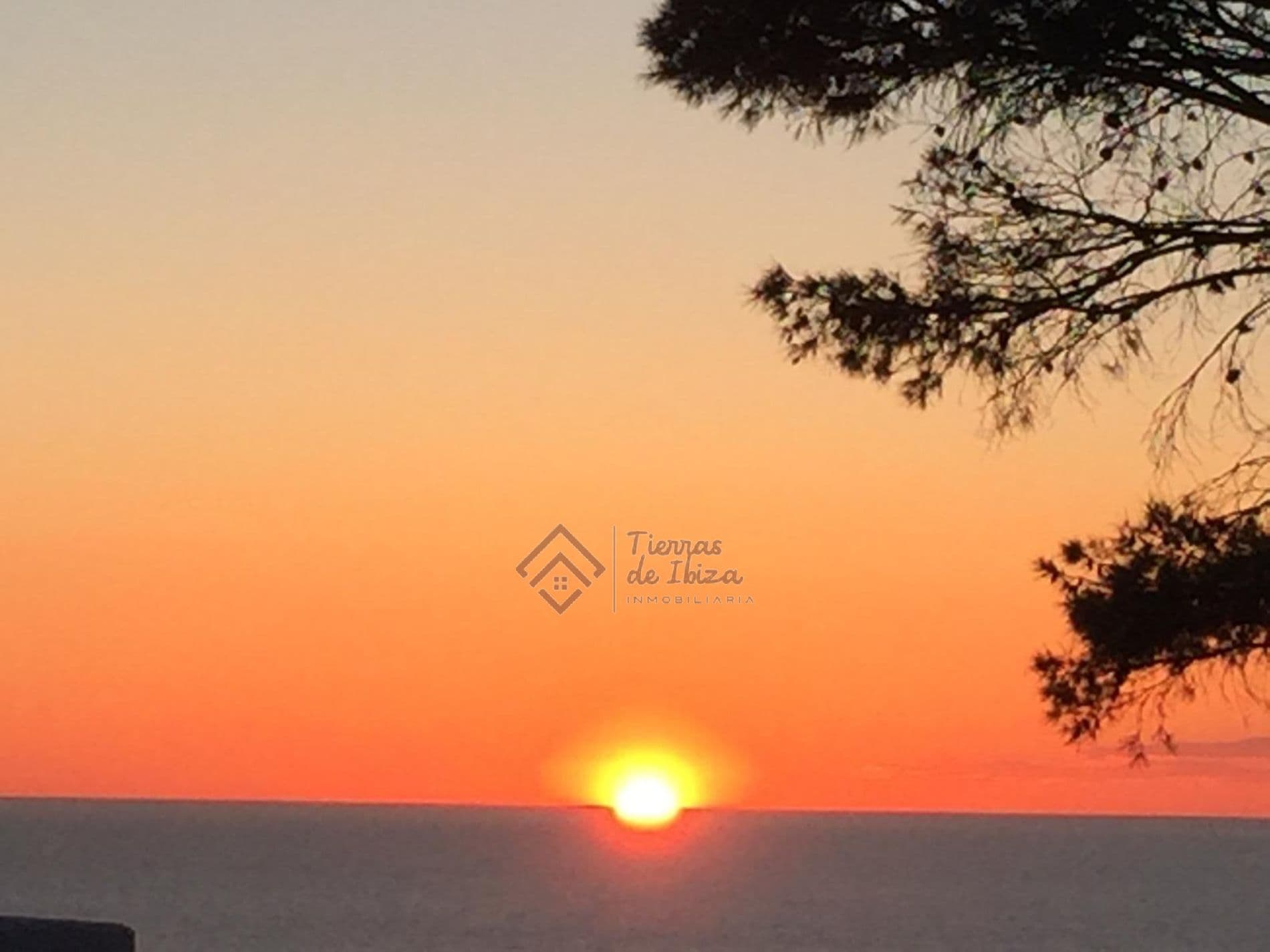 Chalet adosado con Piscina, Trastero y Garaje en Cala Vadella - Foto 4