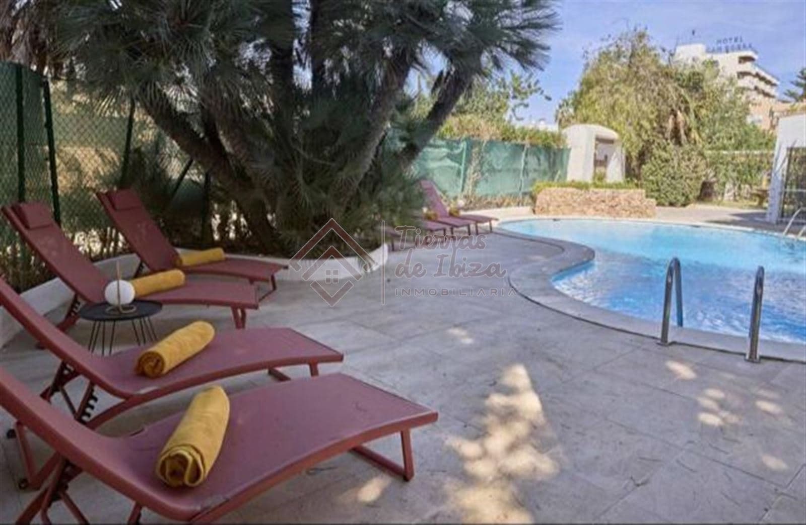 Chalet Independiente Exclusivo en Sant Jordi - Foto 2