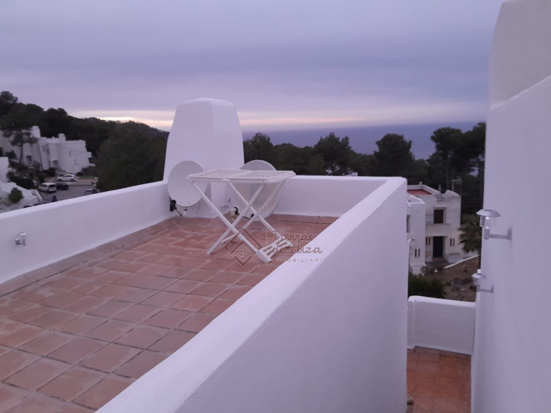 Tríplex en Alquiler de Larga Duración con Solárium en Urb. Isla Blanca (San Juan) - Foto 3