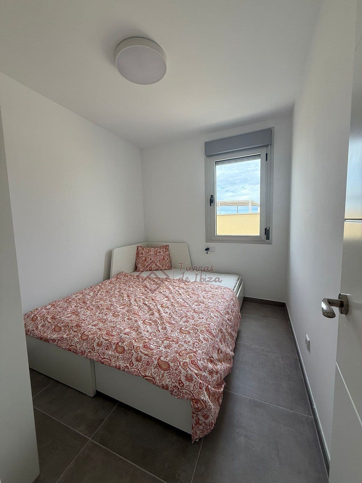 ÁTICO EN AQUILER DE LARGA DURACIÓN EN SAN ANTONIO - Foto 5