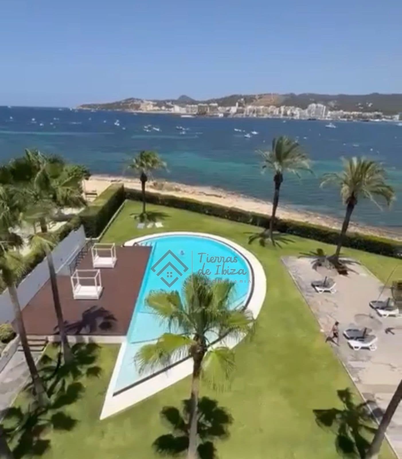 Ático en 1º Línea de Mar en Cala de Bou-Alquiler Temporal - Foto 1