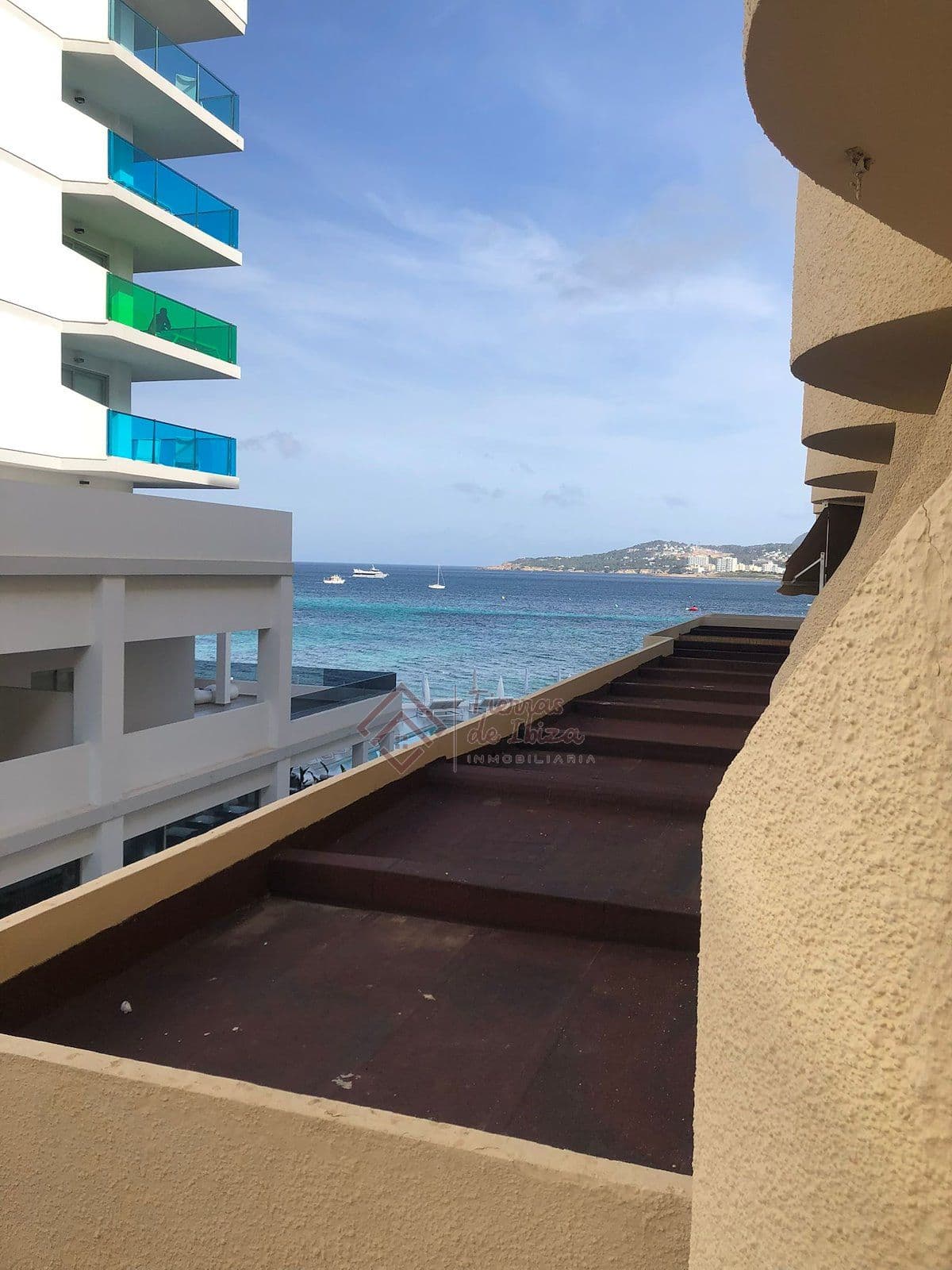 Estudio en 1º Línea de Mar en Cala de Bou - Foto 1