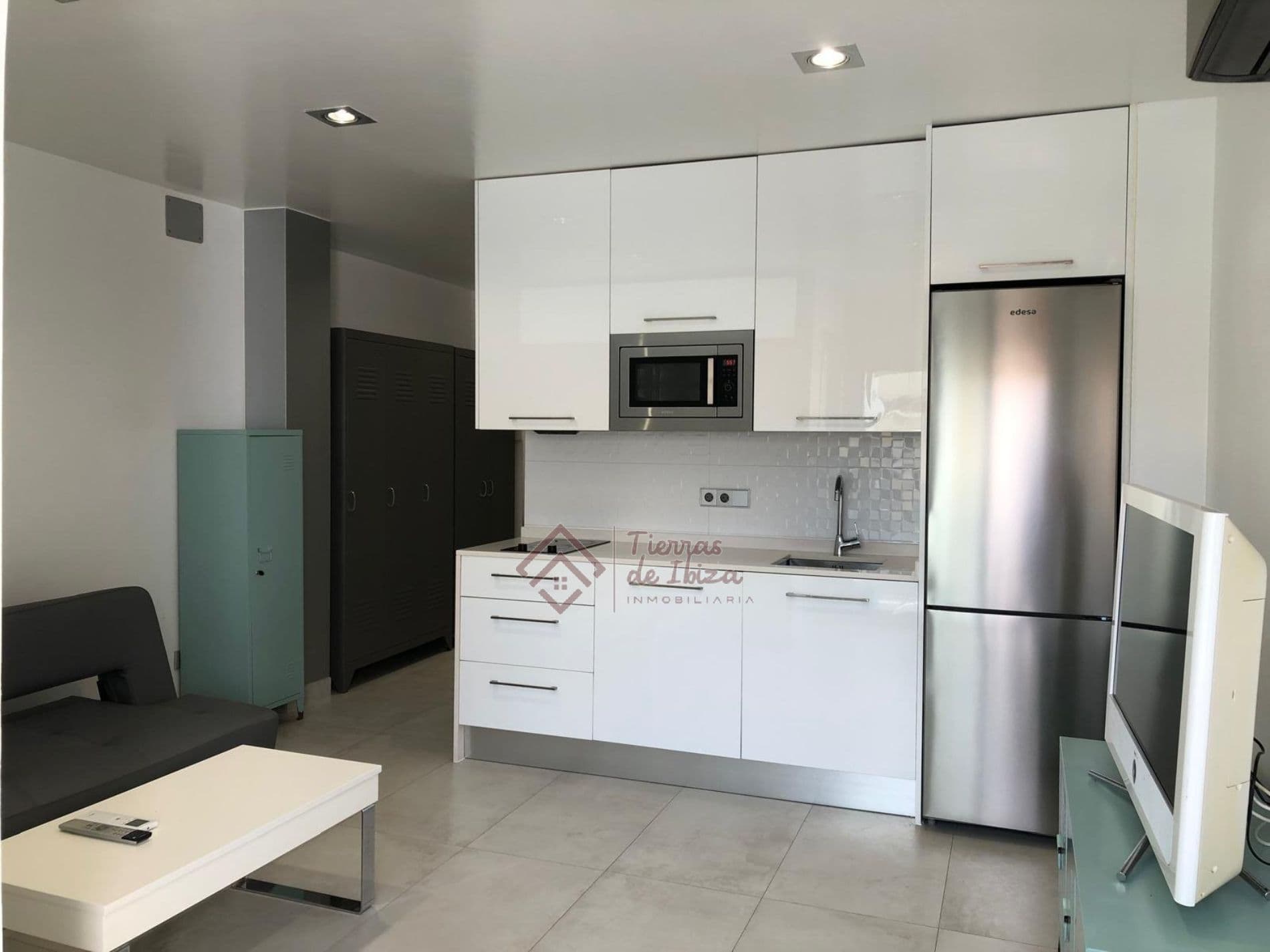 Apartamento Reformado en San Antonio Centro-Alquiler Temporal - Foto 1