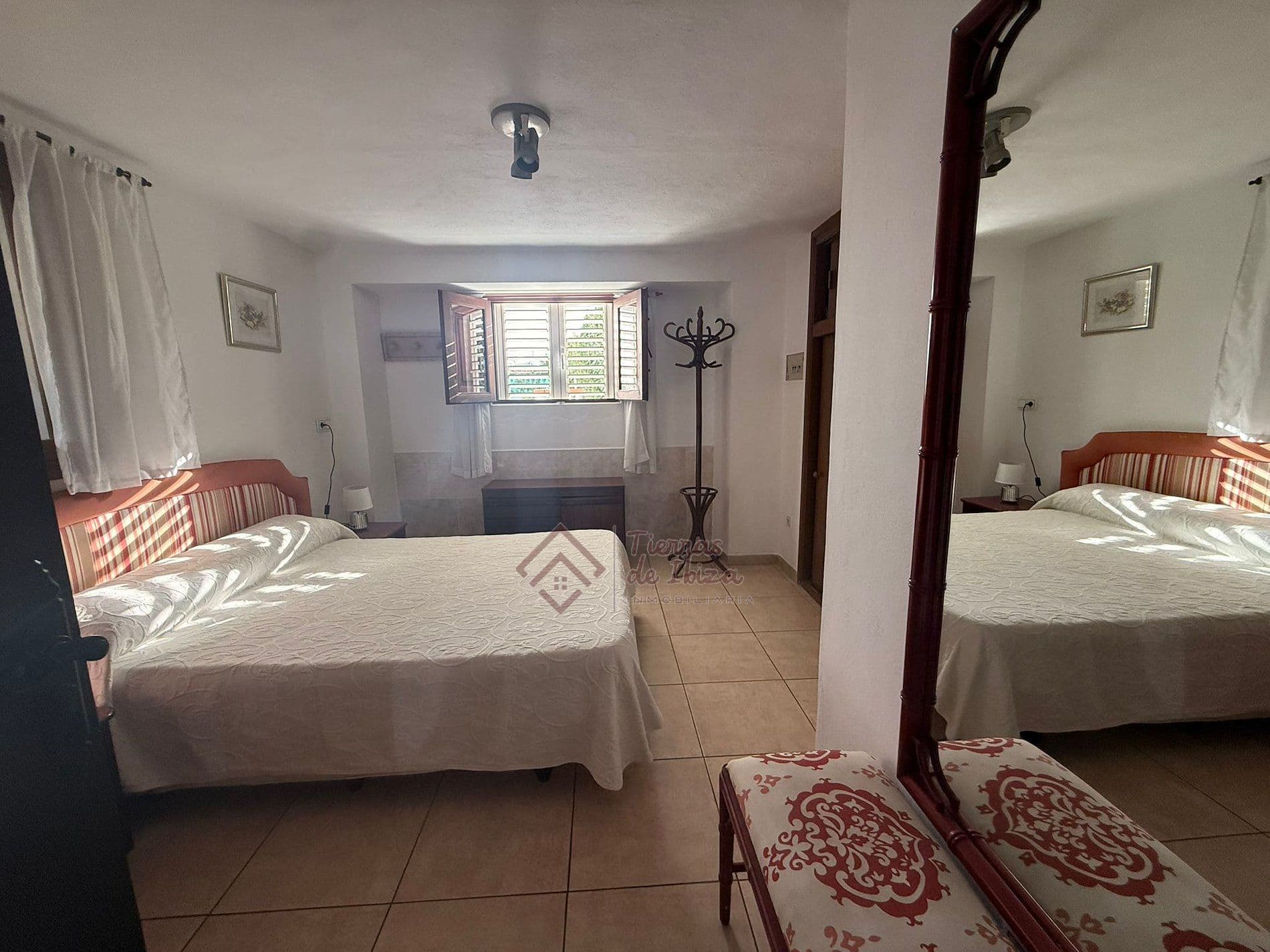 Planta Baja en Cala de Bou en Alquiler de 11 Meses - Foto 2