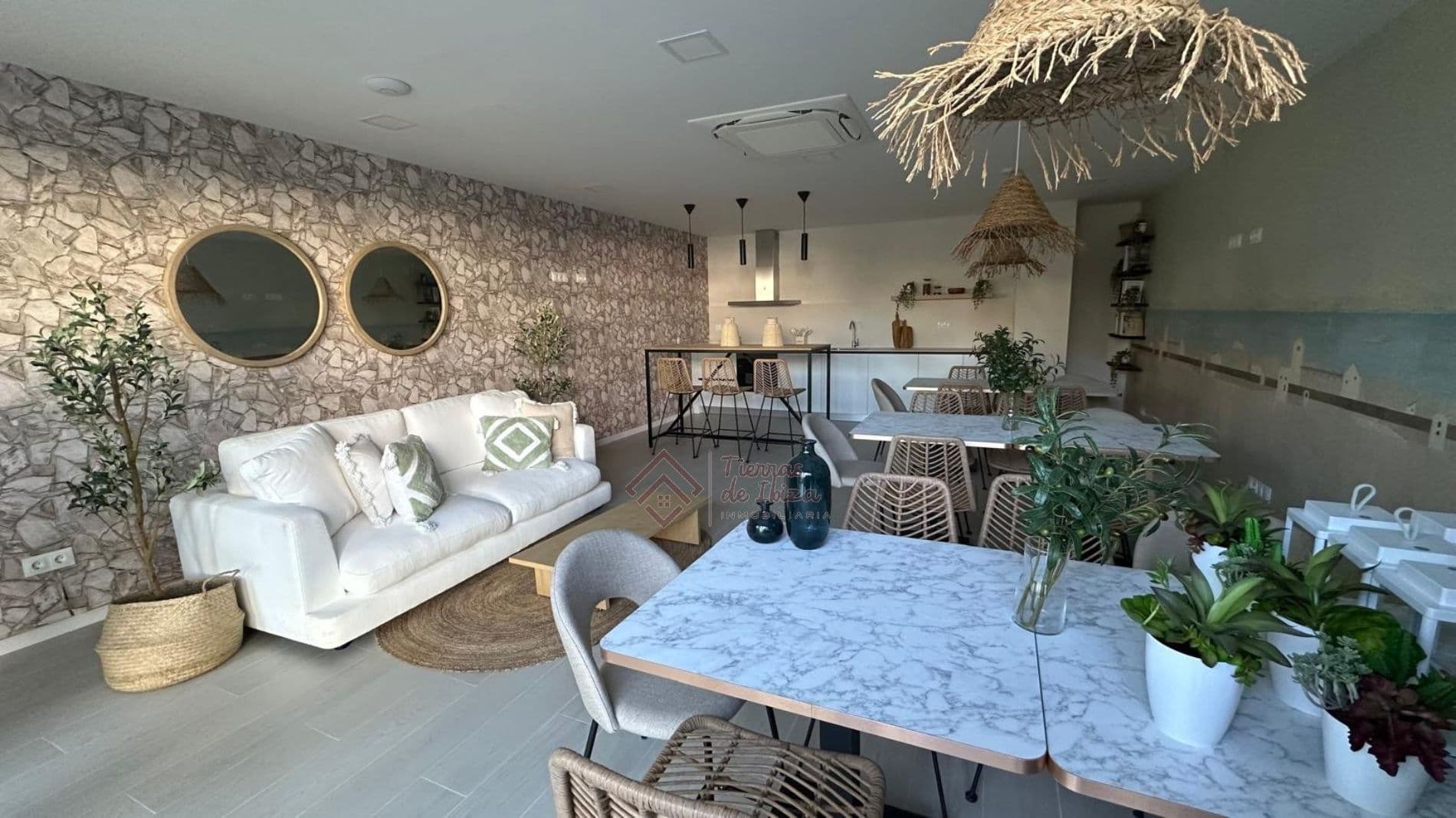 Apartamento de Lujo en Playa d´en Bossa-Alquiler Temporal - Foto 5