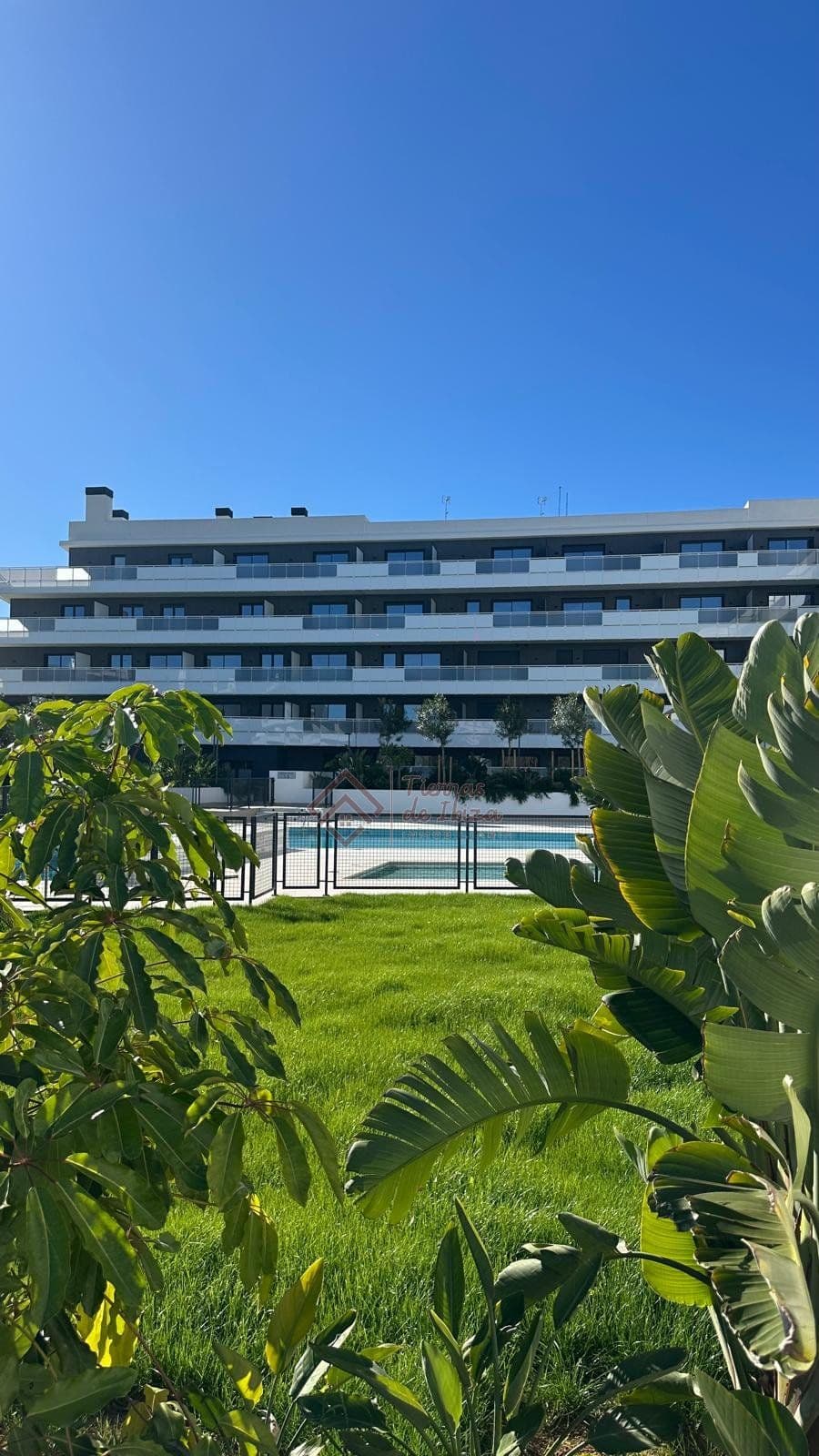 Apartamento de Lujo en Playa d´en Bossa-Alquiler Temporal - Foto 1