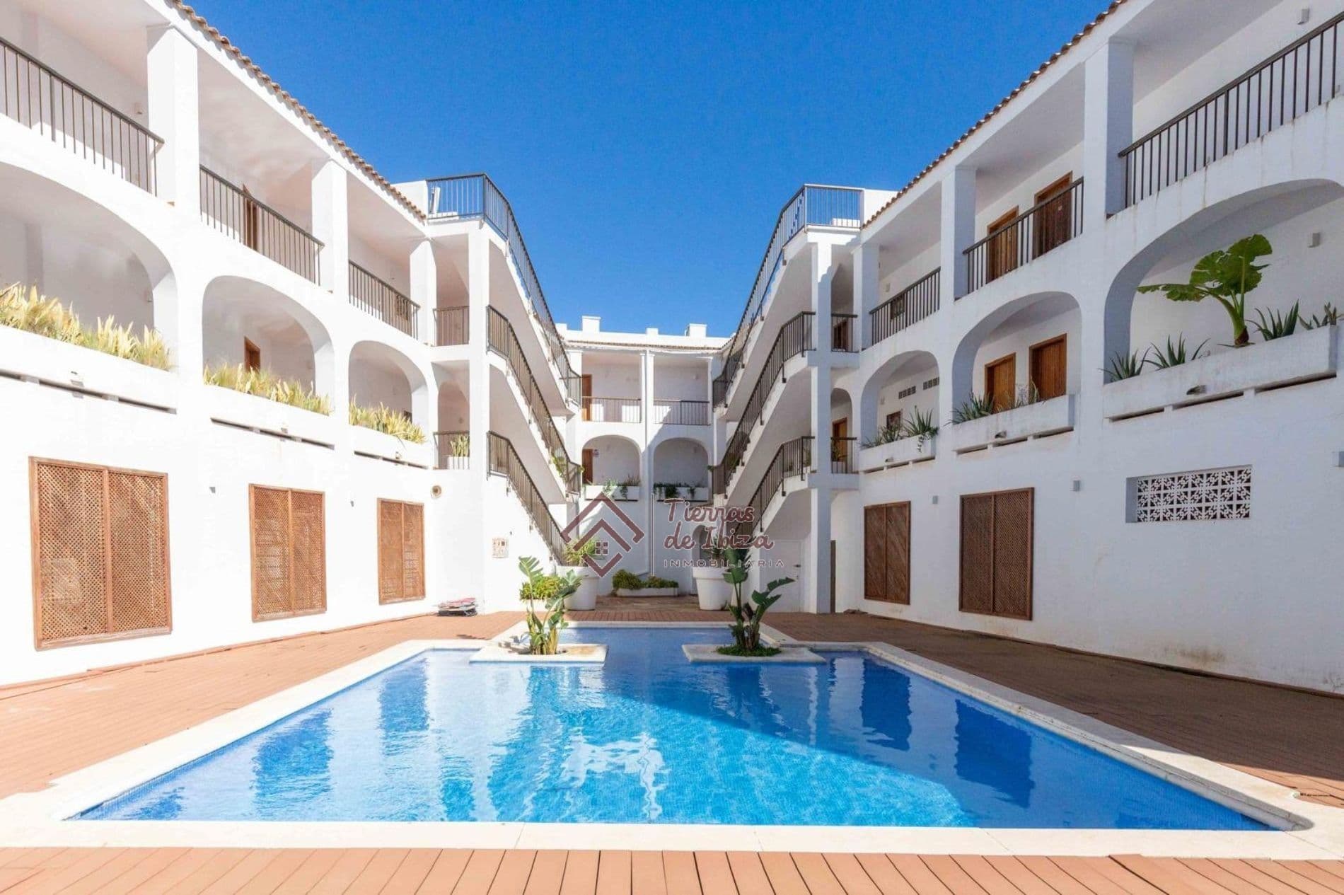 Estudio en 1º Línea en Cala Llonga - Foto 4