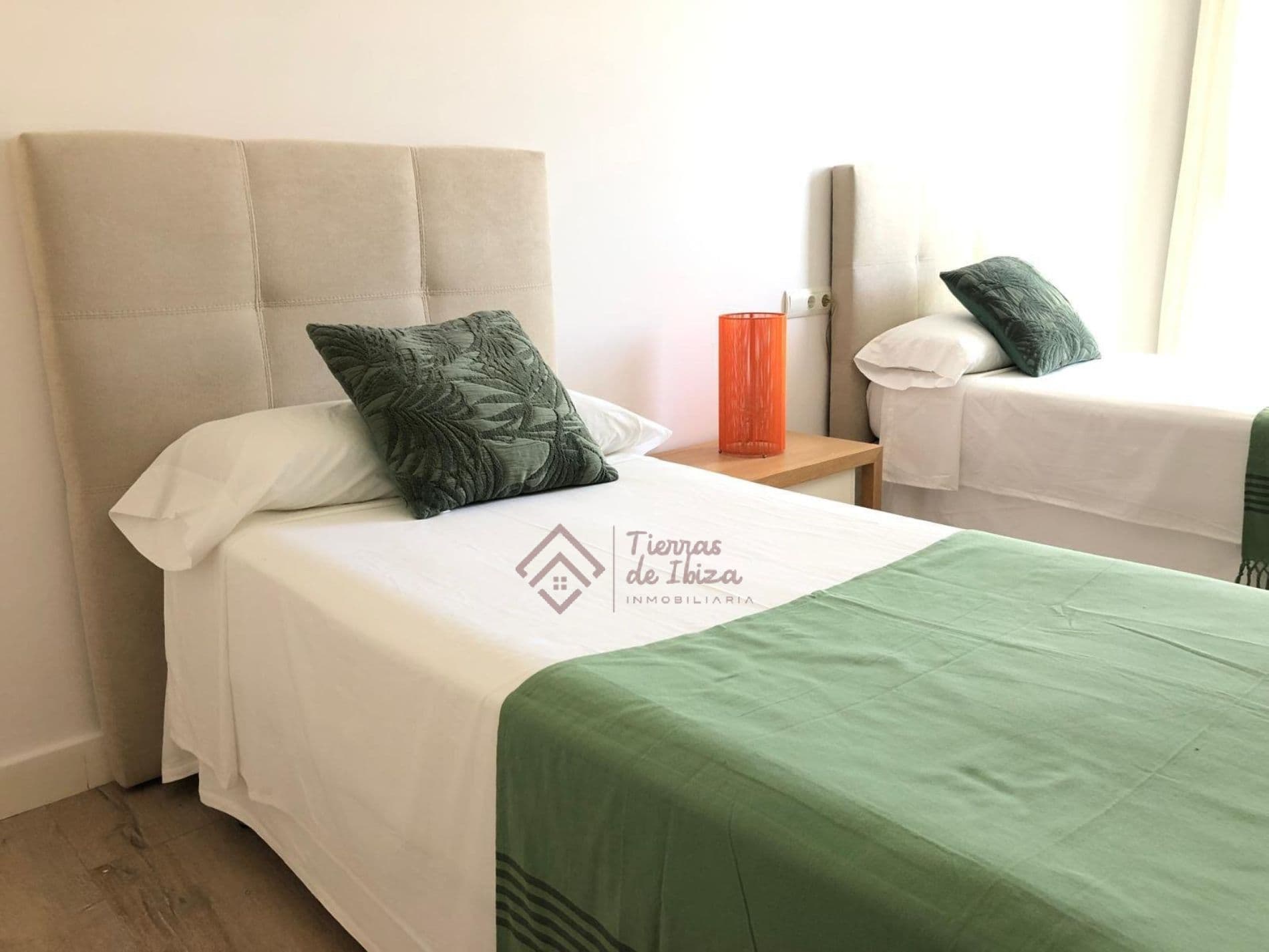 Apartamento en Alquiler en Playa d´en Bossa - Foto 2