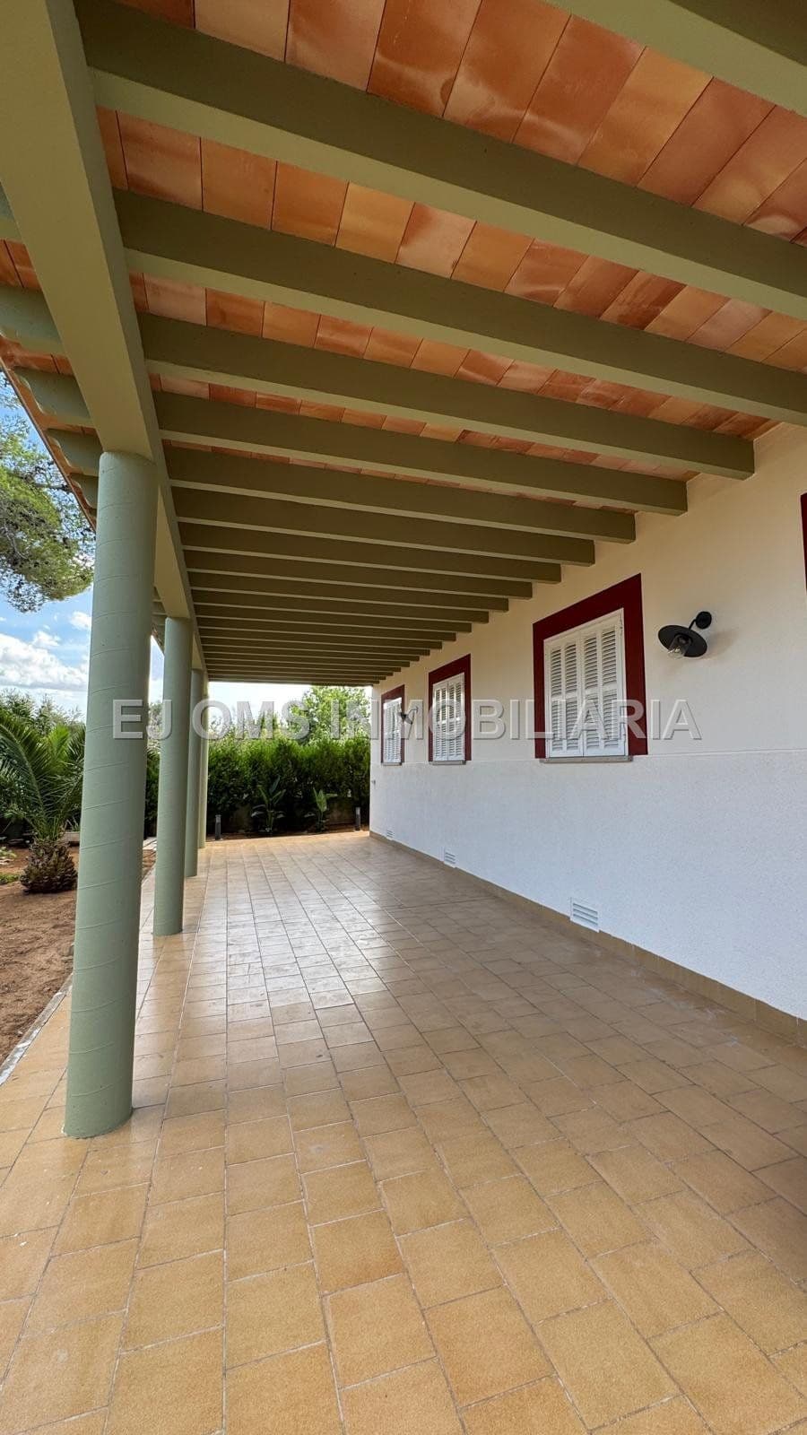 EXCLUSIVA CASA EN ALQUILER ZONA ALCUDIA – 230 m² recién reformada, a 100 metros del mar - Foto 4