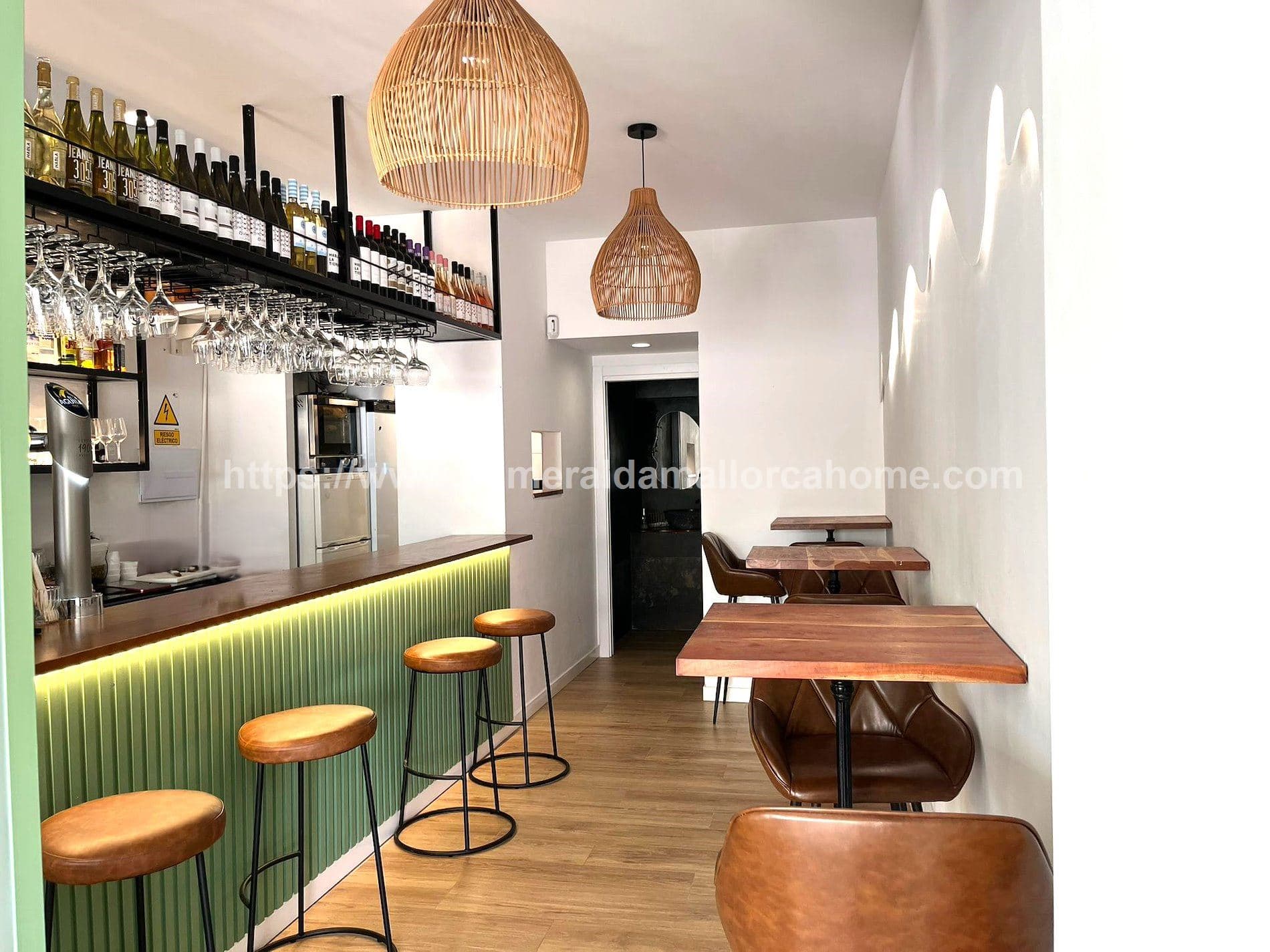 TRASPASO BAR / CAFETERÍA EN PASEO MARÍTIMO - Foto 1