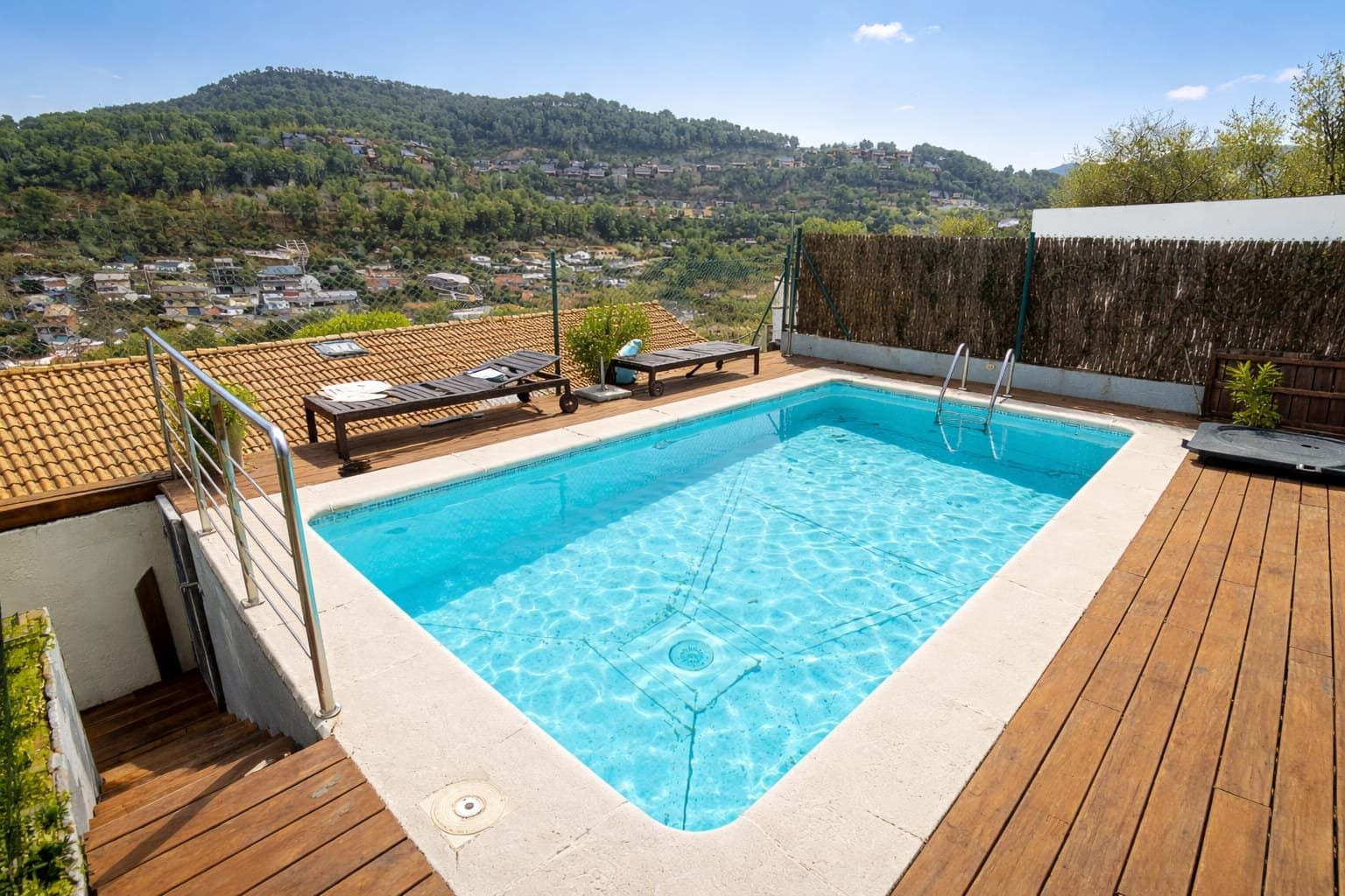 Magnífica casa en venta con ascensor,  piscina salina y amplio garaje - Foto 4