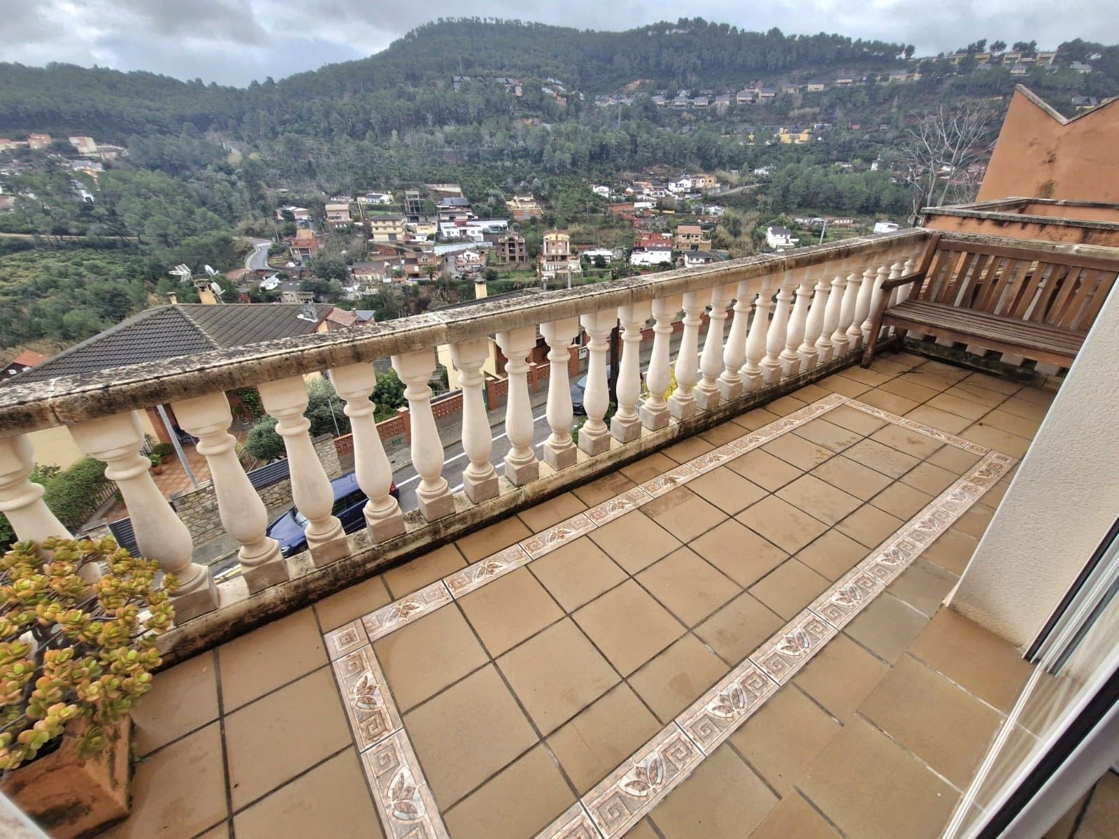 Magnífica casa en venta con ascensor,  piscina salina y amplio garaje - Foto 5