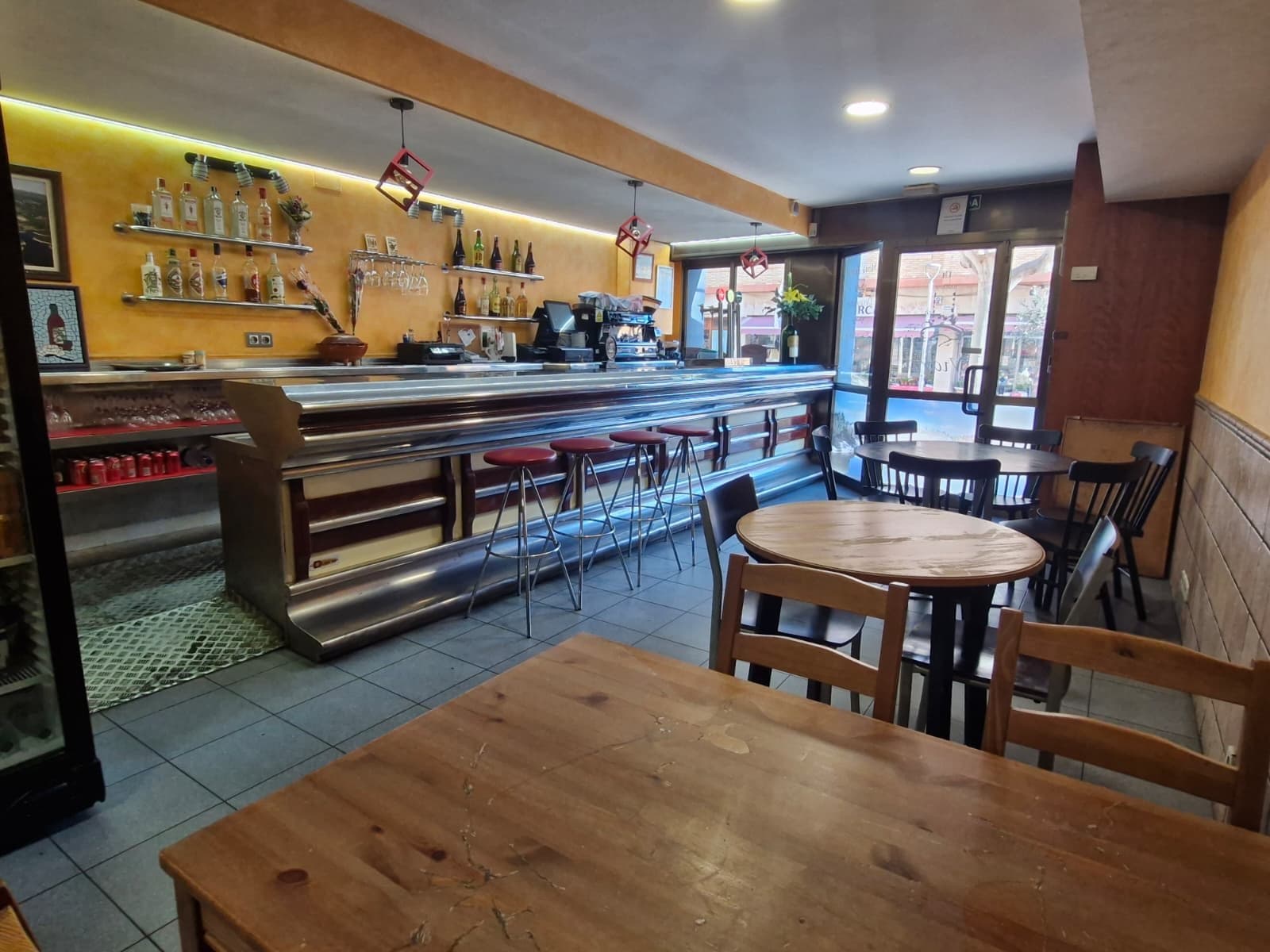 RESTAURANTE CONSOLIDADO EN VENTA EN PASSEIG DEL TERRAPLÉ - Foto 4
