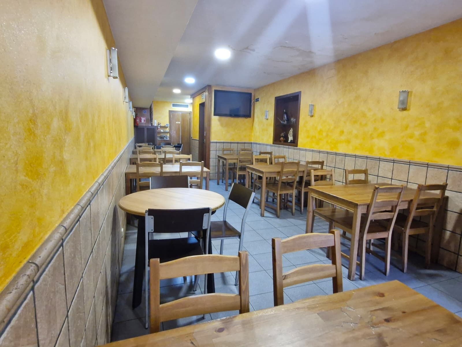 RESTAURANTE CONSOLIDADO EN VENTA EN PASSEIG DEL TERRAPLÉ - Foto 3