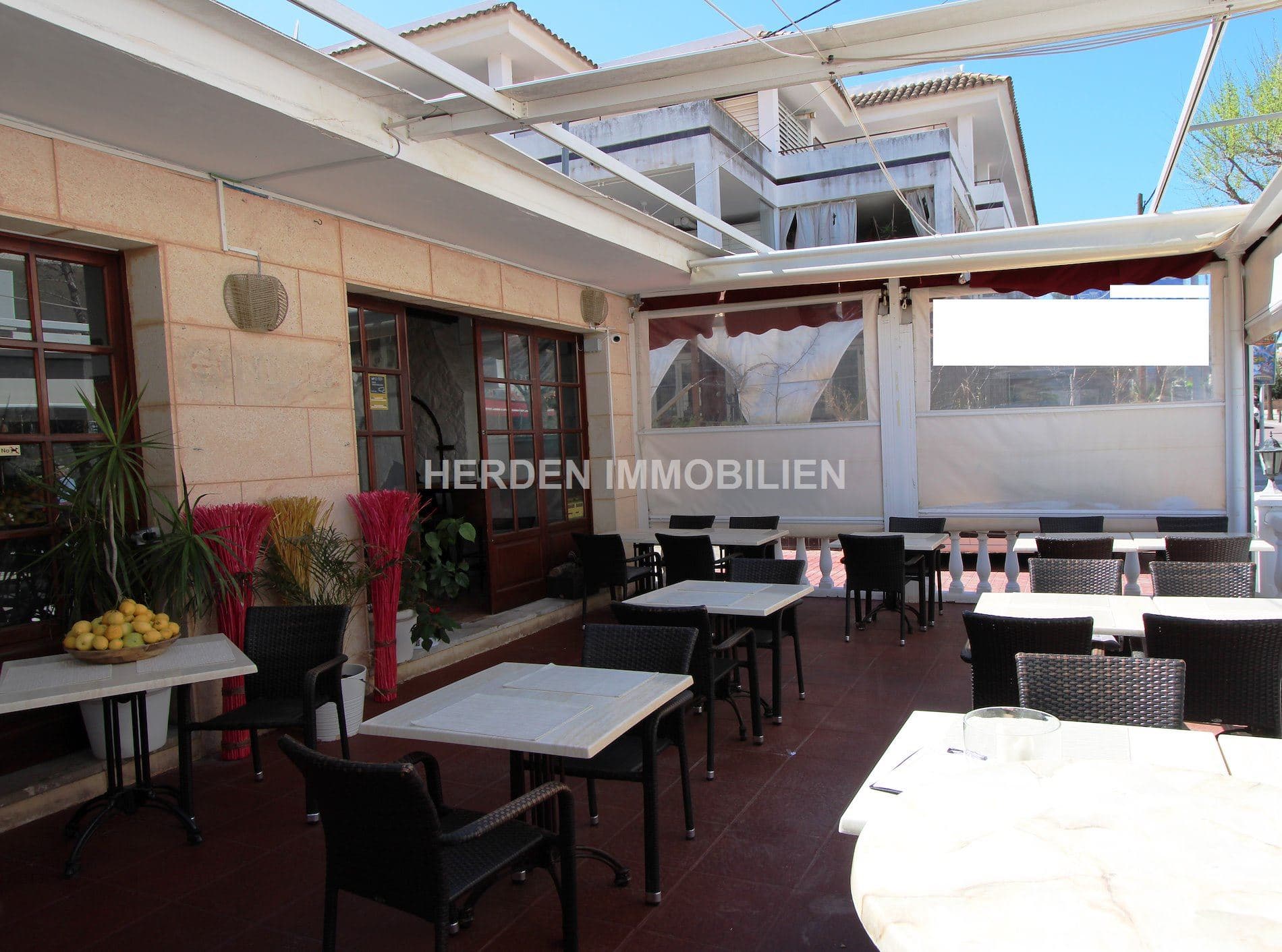 TRASPASO NEGOCIO RESTAURANTE EN PAGUERA MALLORCA EN VENTA - Foto 4
