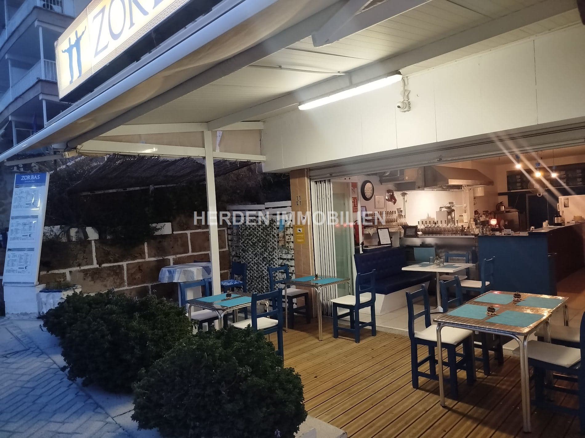 TRASPASO RESTAURANTE DE COMIDA PARA LLEVAR EN SANTA PONSA - Foto 2