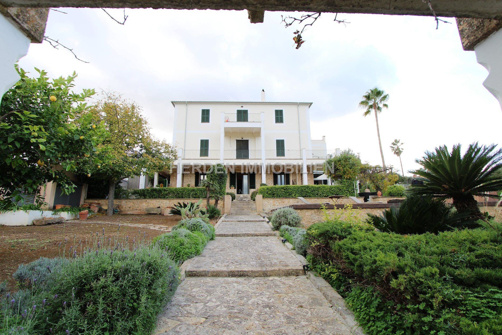 CASA DENTRO DE UNA CASA - APARTAMENTO DE LUJO EN LA PLANTA BAJA EN ESTABLIMENTS - Foto 2