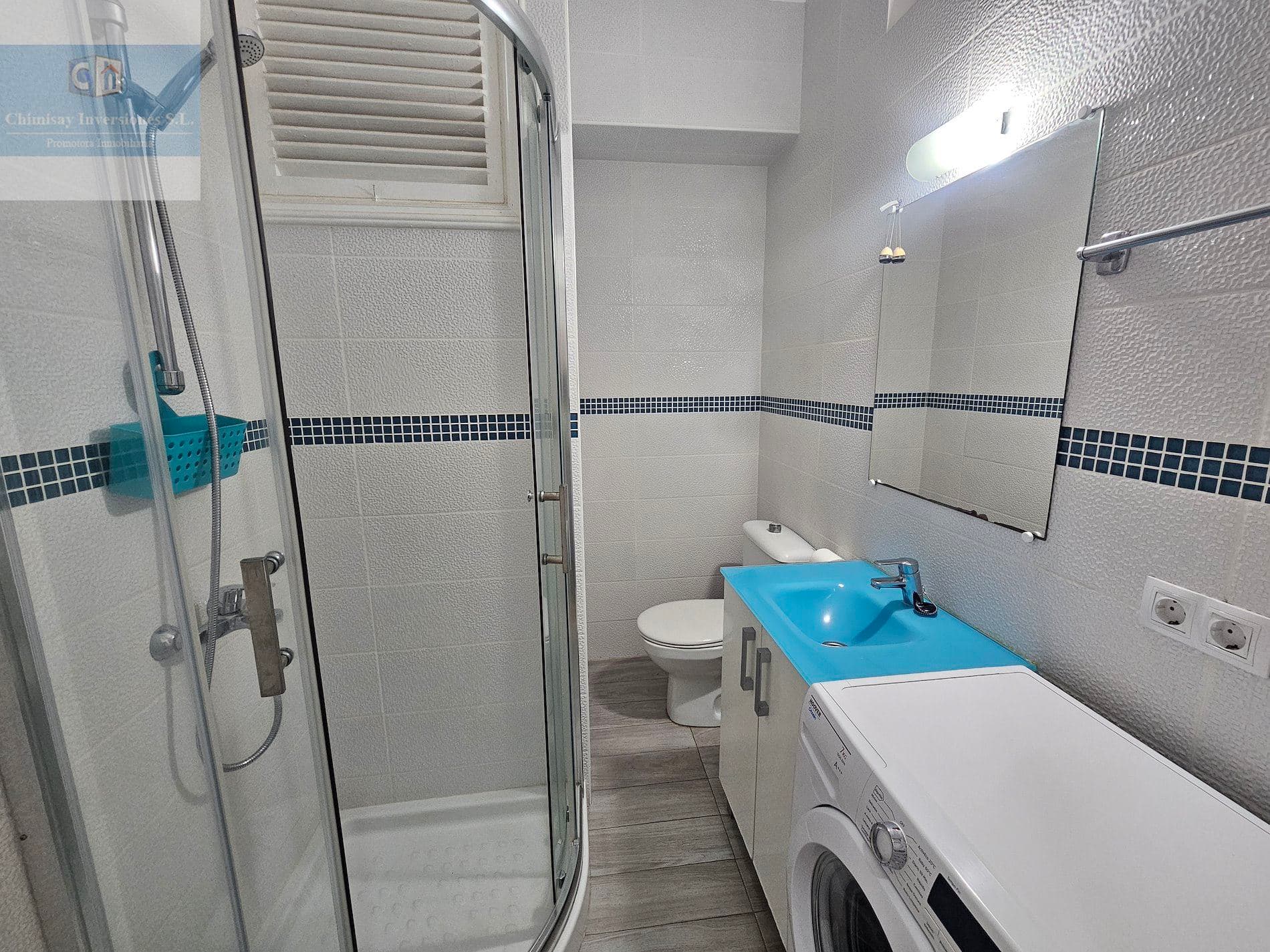 Amplio estudio reformado en costa Martiánez. - Foto 5