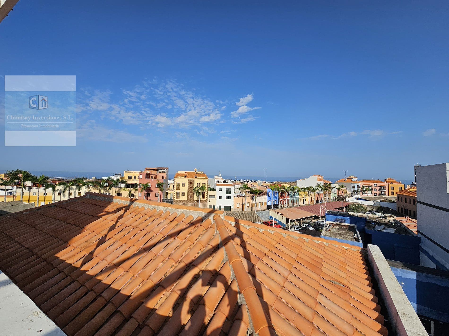 Atico con enorme terraza en el centro de Puerto de la Cruz. - Foto 1