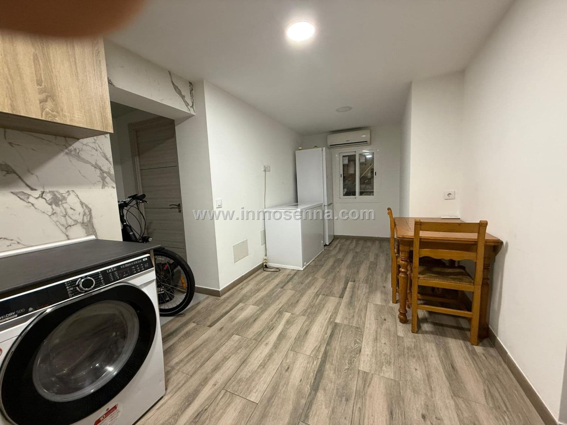 SE VENDE PLANTA BAJA TOTALMENTE REFORMADA EN COREA - Foto 2