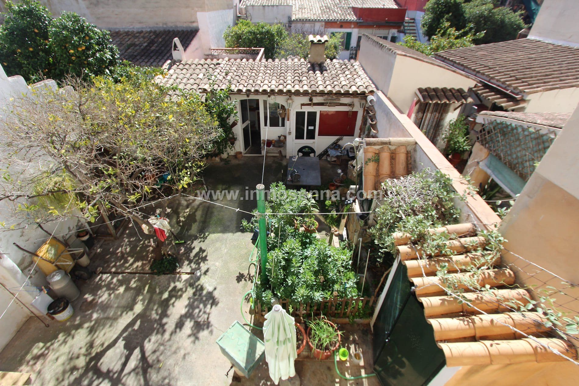 PRECIOSA PLANTA BAJA TECHO LIBRE DE 100 m2 + 90m2 DE TERRAZA EN LA ZONA DE REYES CATÓLICOS - Foto 1