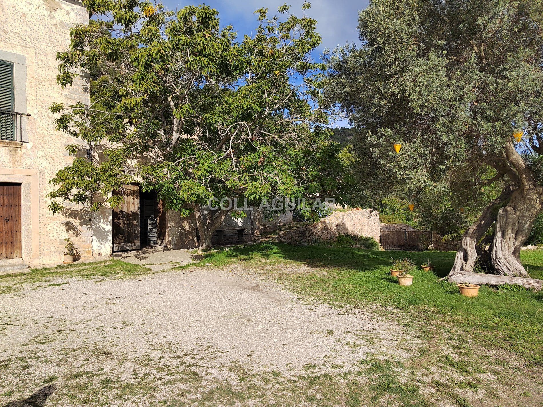 ESPECTACULAR POSSESION MALLORQUINA  EN ESPORLAS  500.000 m2 - Foto 3