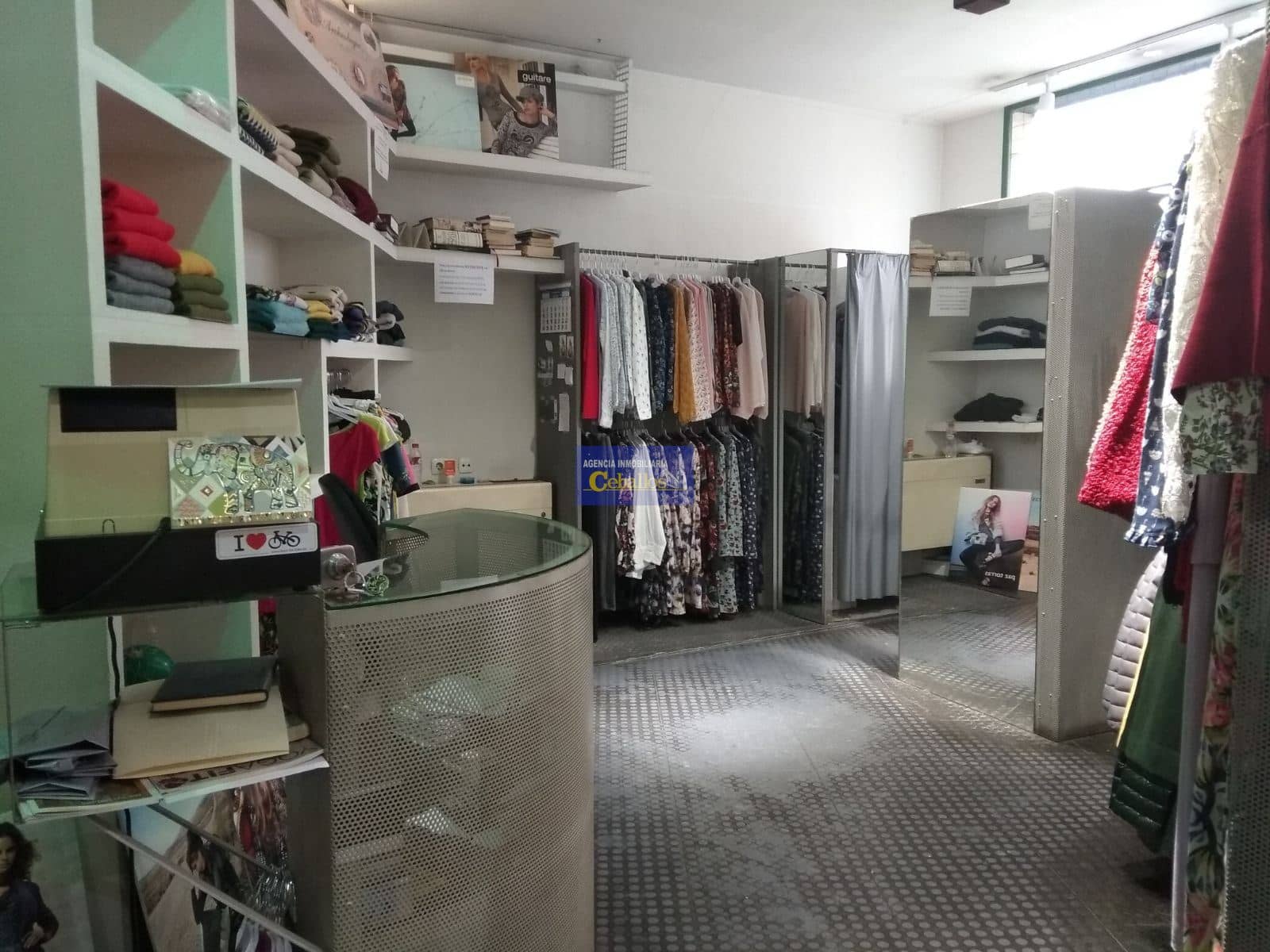 Local comercial - Guadalajara - Foto 1