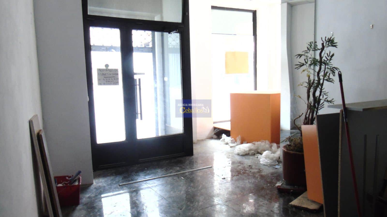 Local comercial en alquiler en Centro, Guadalajara - Foto 4