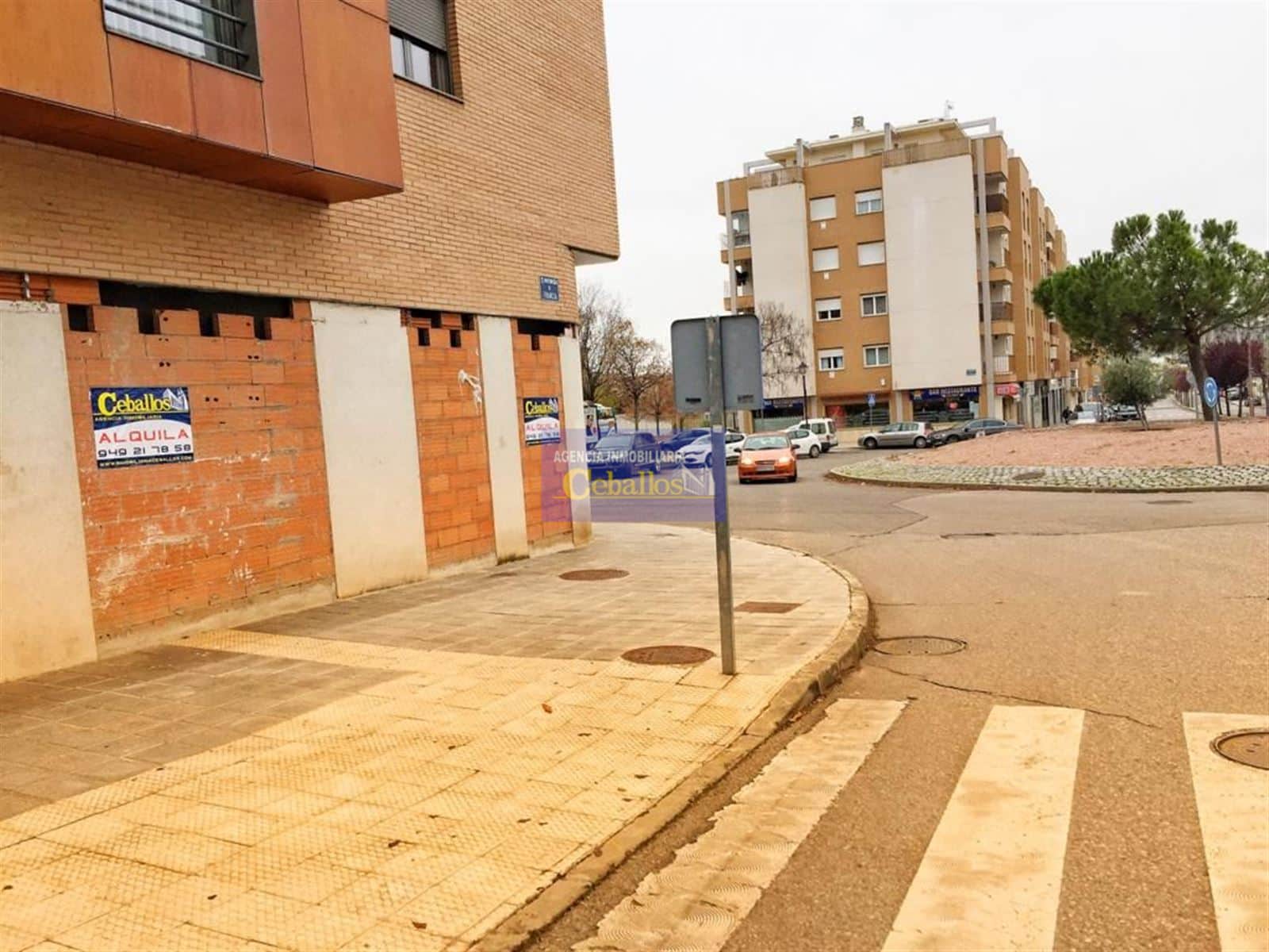 Local comercial en venta en Zona Nueva, Guadalajara - Foto 3