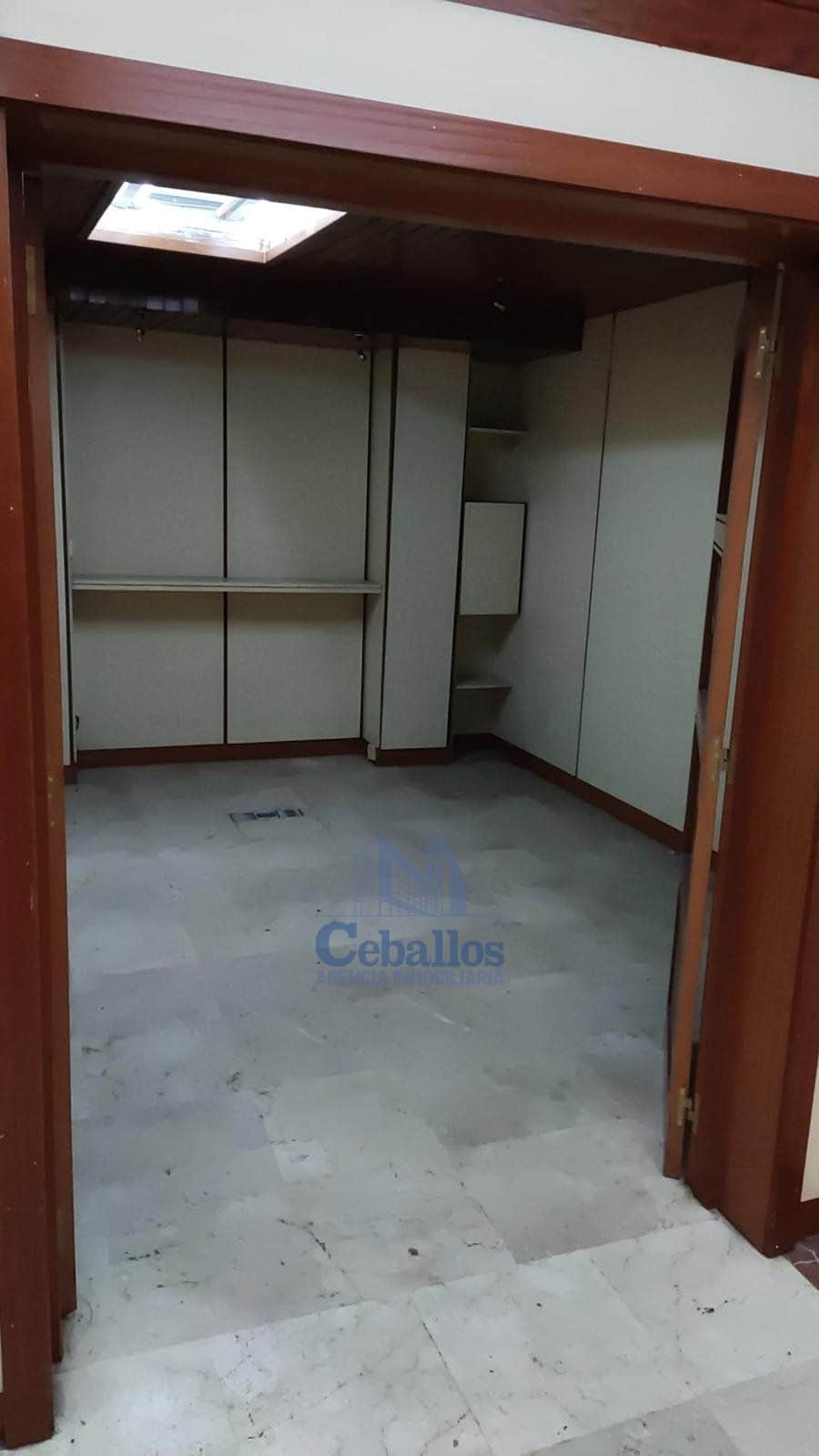 Local comercial en alquiler en Guadalajara - Foto 4