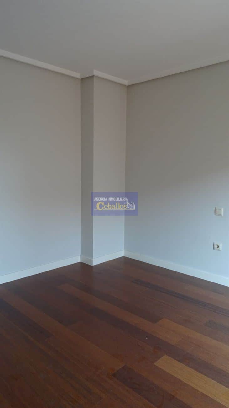 🏙️ AMPLIO PISO CÉNTRICO – En el Corazón de la Ciudad, Espacio, Luz y Comodidad - Foto 4