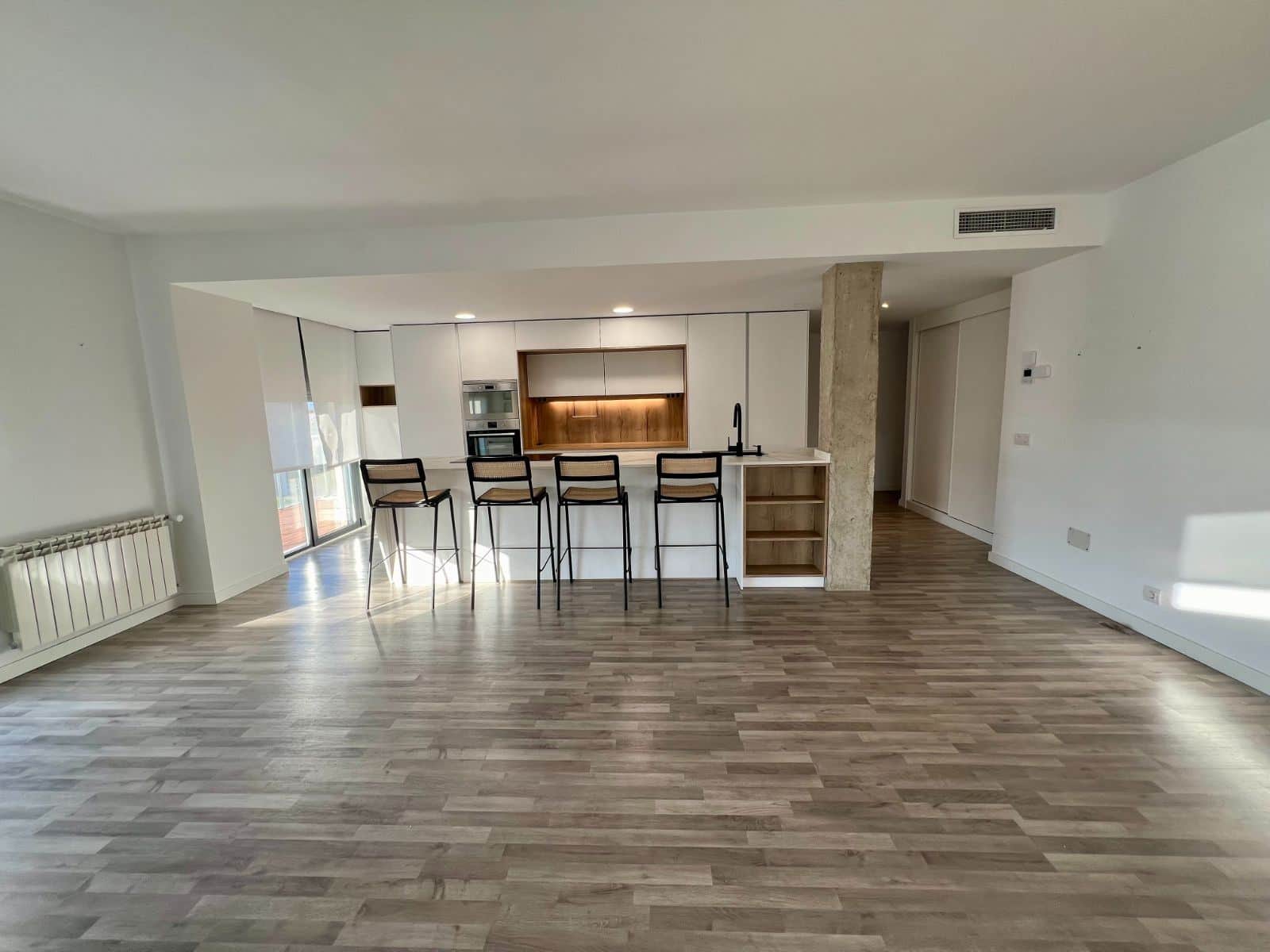 ¡Vivienda Moderna y Espaciosa de 130 m²! Perfecta para Familias y en Ubicación Privilegiada - Foto 3