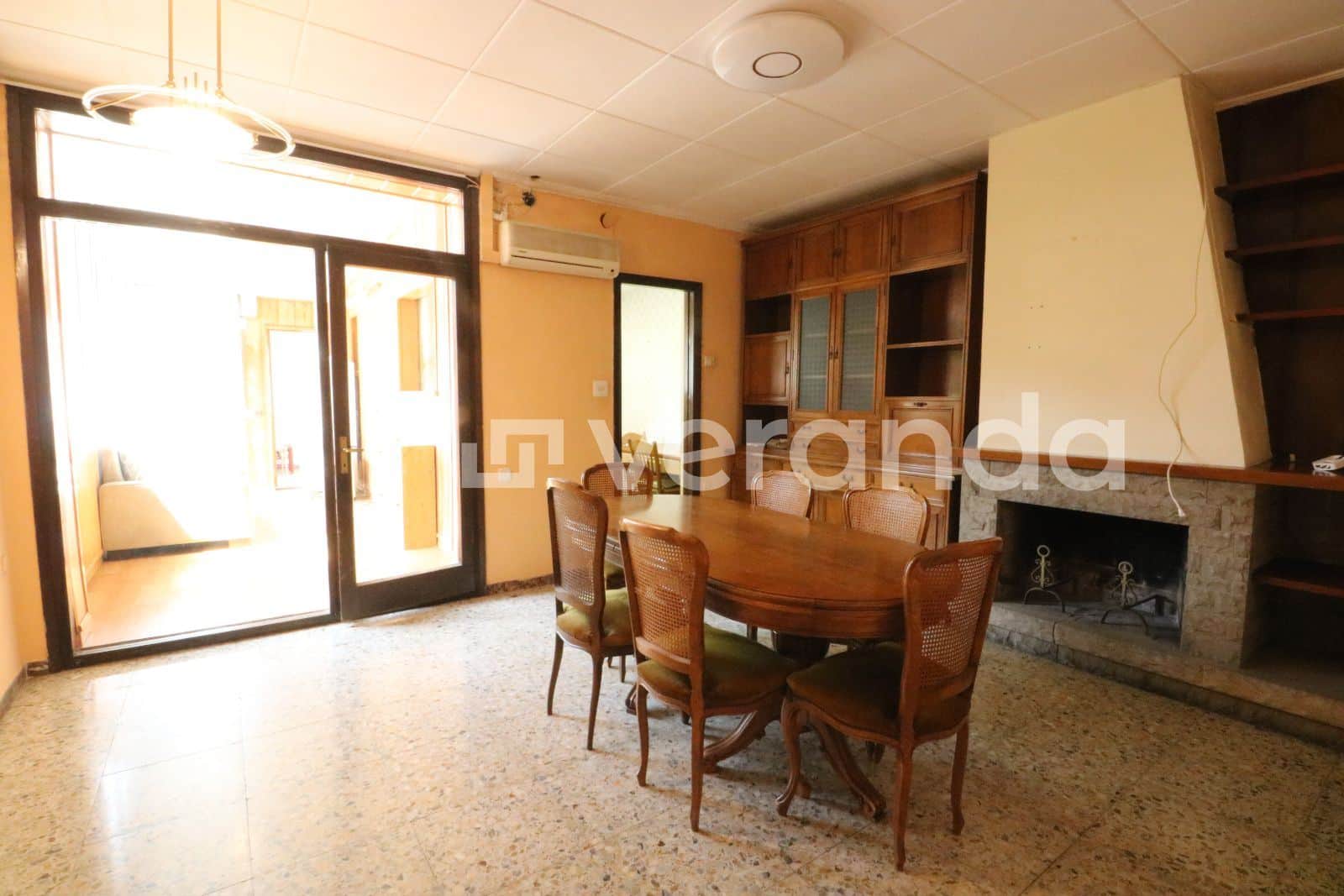 CASA DE 328 M2 CON LOCAL GARAJE DE 130 M2 - Foto 2