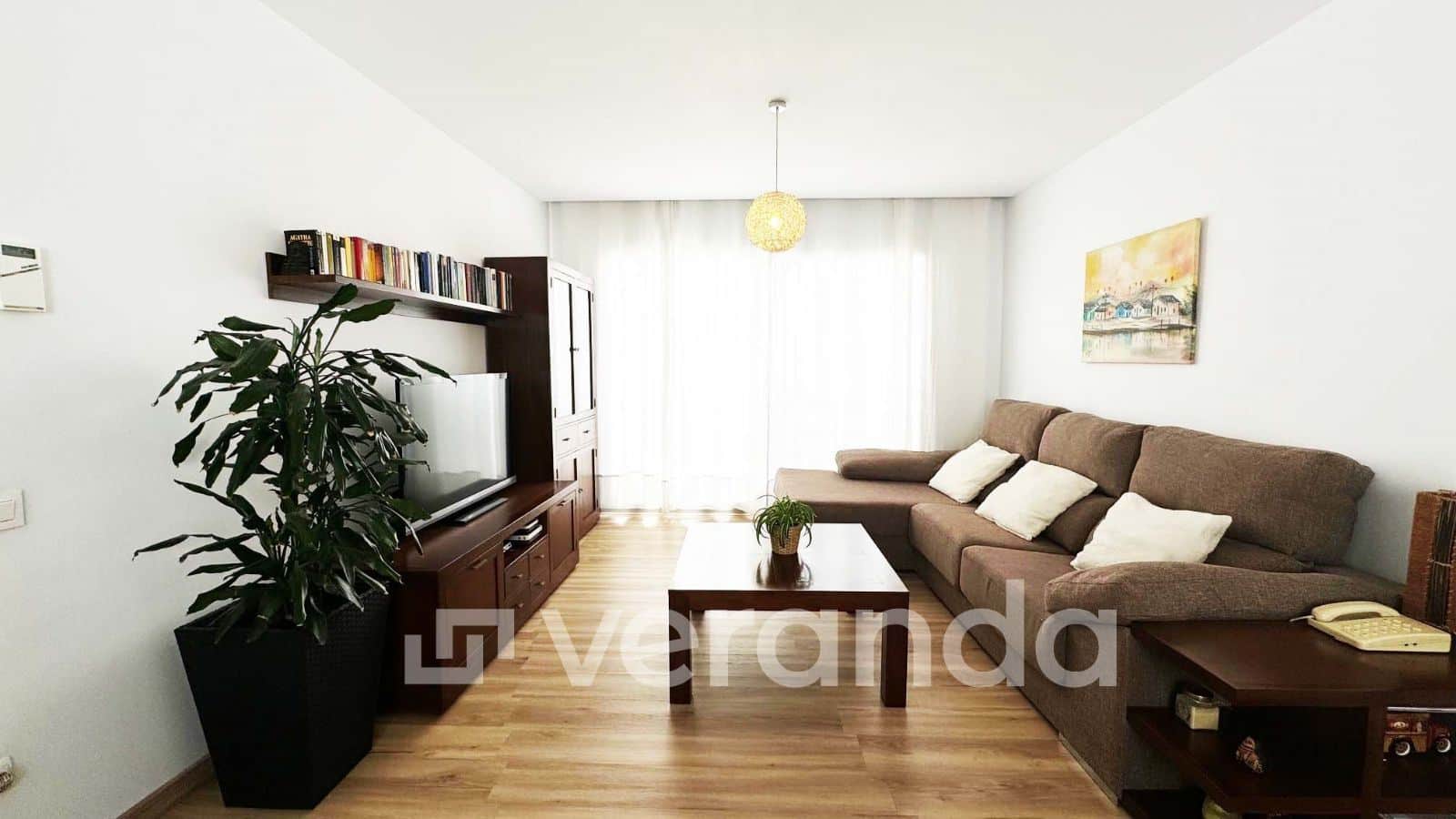 SEMINUEVO 102 M2 CON PARQUING ZONA CENTRO - Foto 2