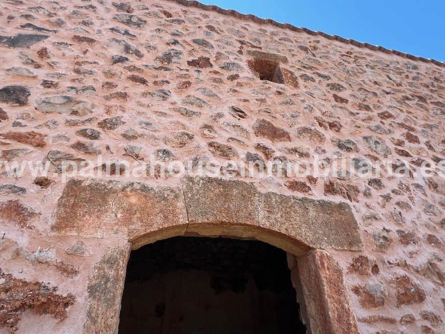 RUSTICA CON DOS CONSTRUCCIONES A MEDIO REFORMAR CON ENCANTO - Foto 4