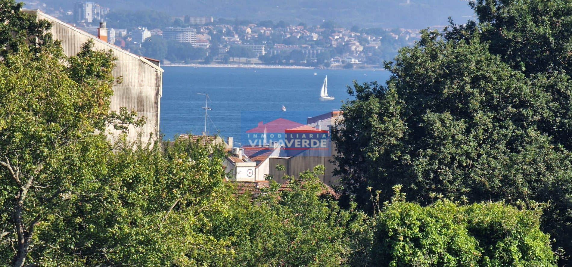 CHALET DE PIEDRA CON PISCINA EN CANGAS - Foto 5