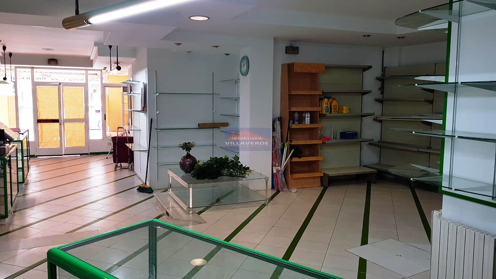 Local comercial en alquiler en Moaña - Foto 2