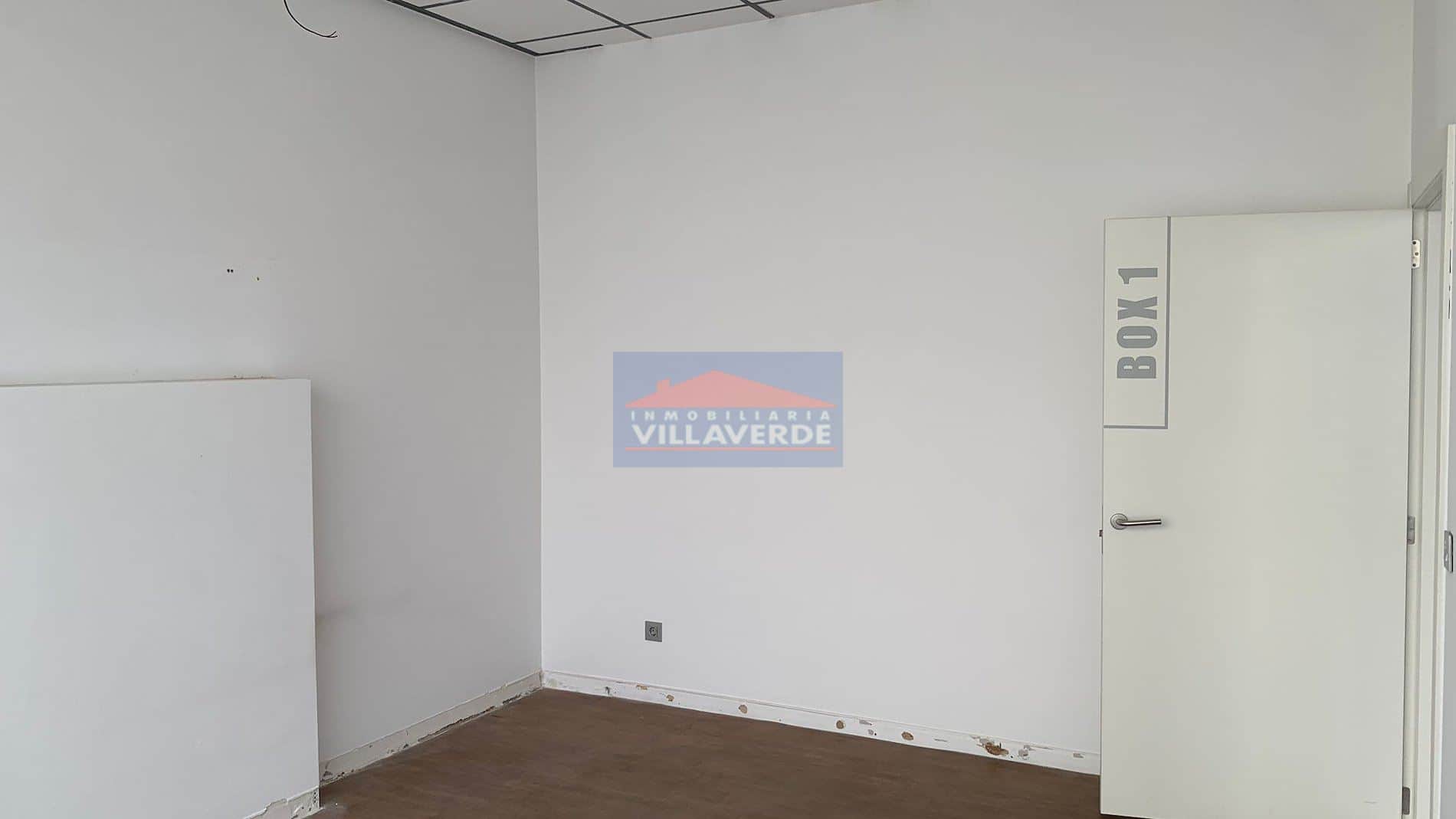 Local comercial en alquiler en Cangas - Foto 4