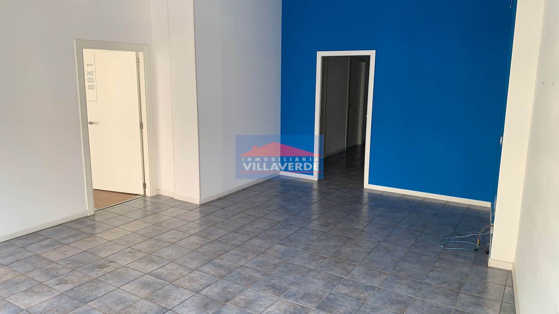 Local comercial en alquiler en Cangas - Foto 2