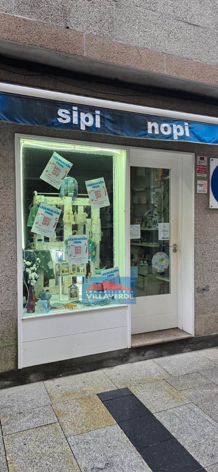 Local comercial en alquiler en Cangas - Foto 4