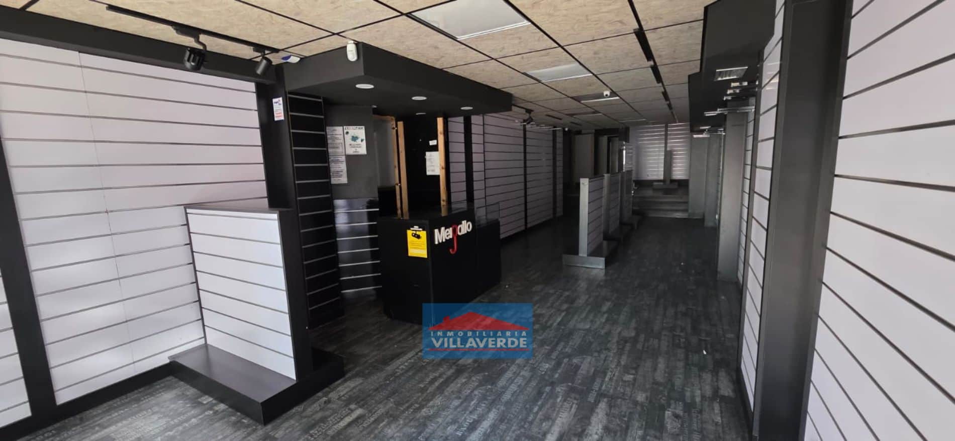 Local comercial en venta en Cangas - Foto 5