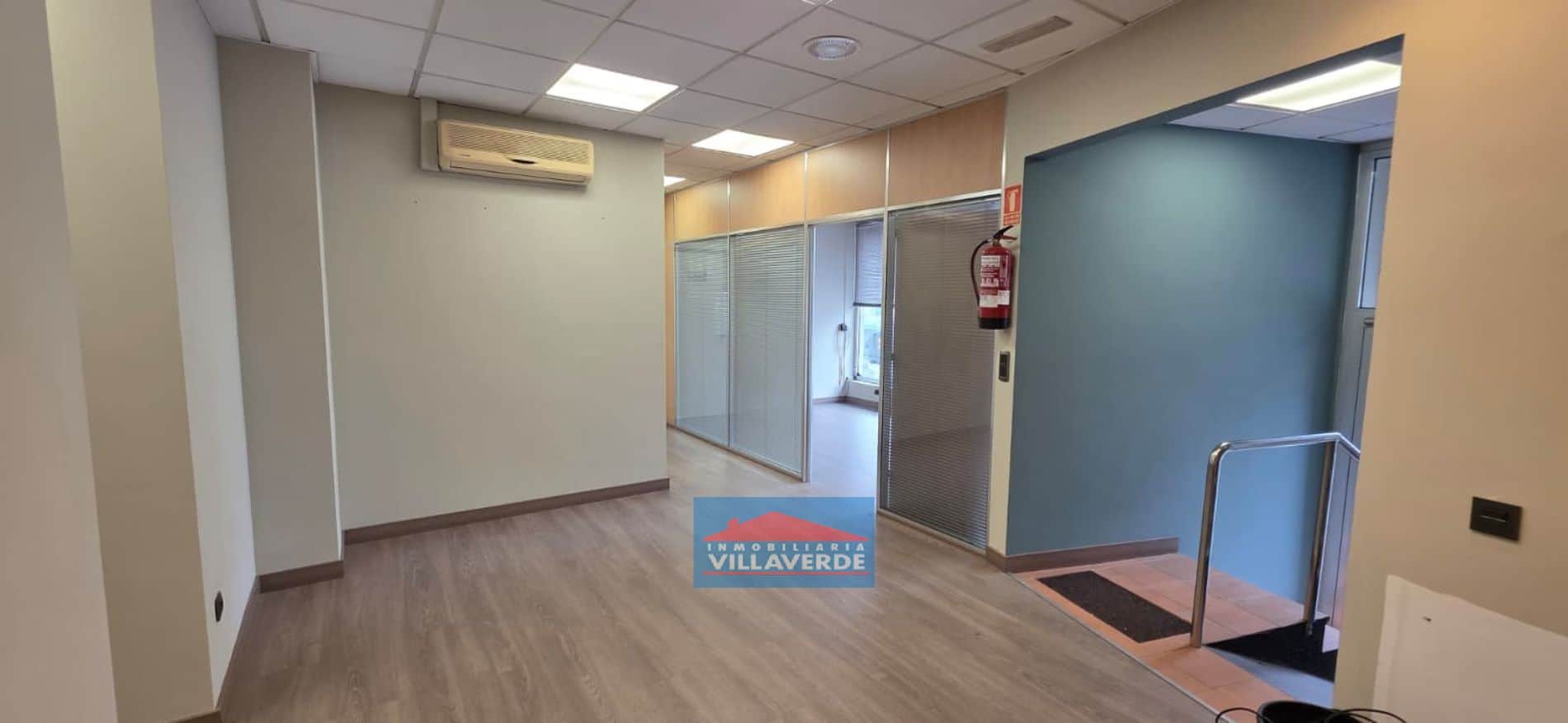 Local comercial en venta en Cangas - Foto 1