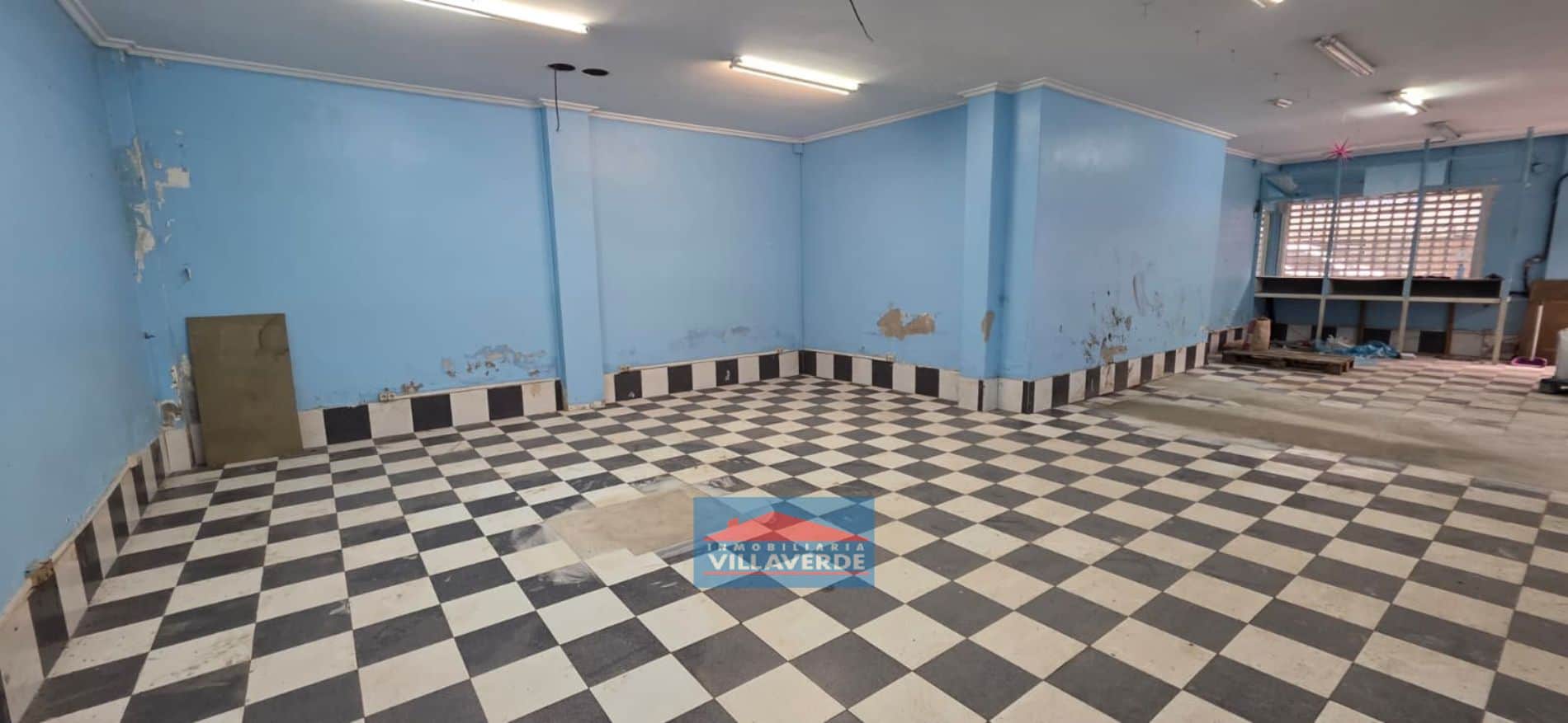 Local comercial en venta en Cangas - Foto 1