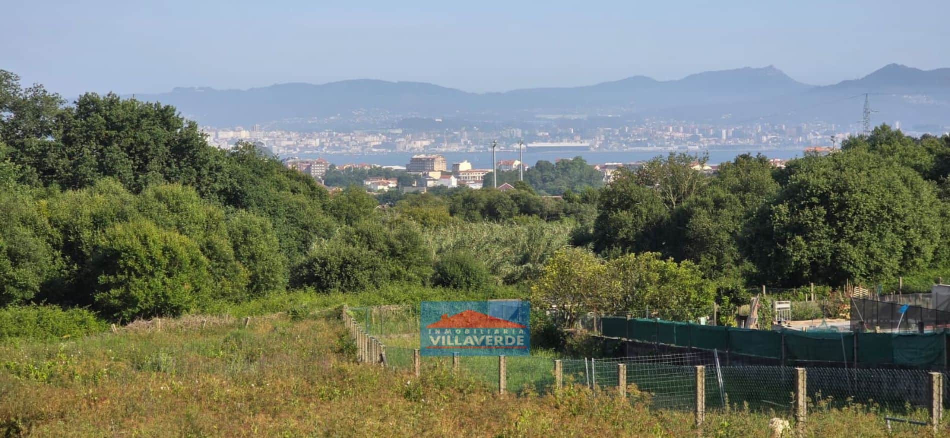 Terreno en venta en Cangas - Foto 1