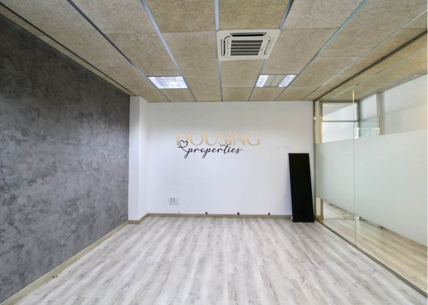 AMPLIO LOCAL EN ZONA BONS AIRES - Foto 5