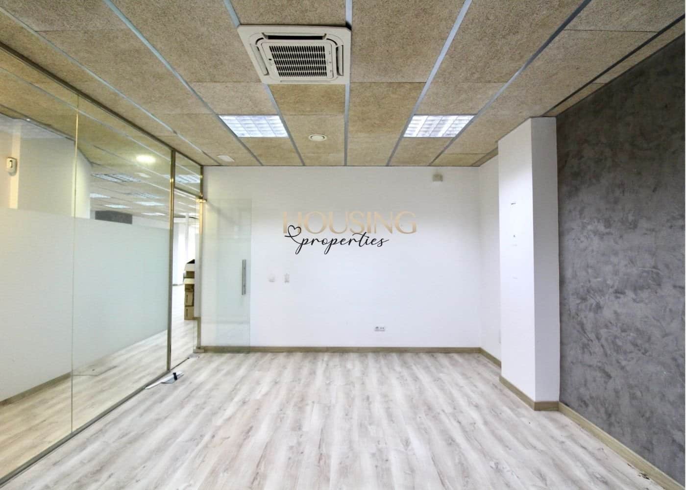 AMPLIO LOCAL EN ZONA BONS AIRES - Foto 4