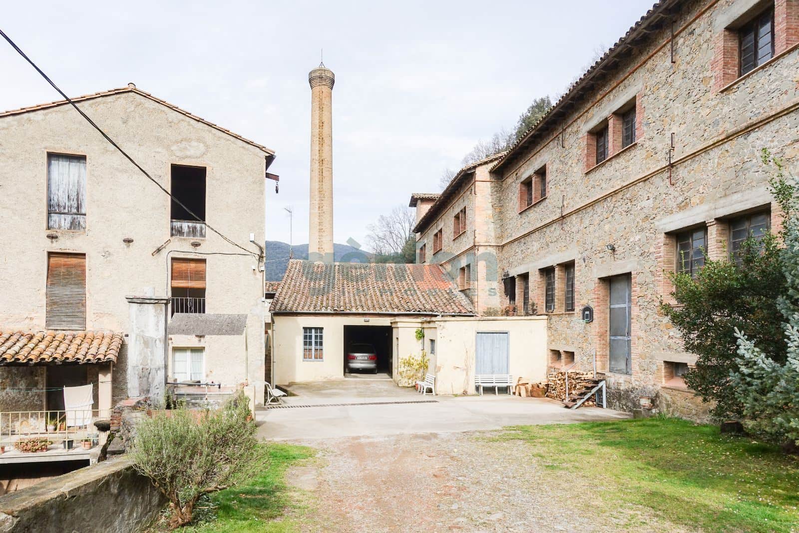 PATRIMONIO INDUSTRIAL EN LA VALL DE BIANYA. ANTIGUA FABRICA DE PAPEL Y 2 VIVIENDAS - Foto 2