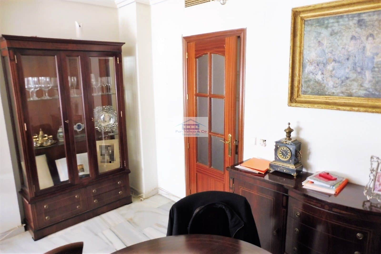 Piso con 4 habitaciones y amplia cocina en Chimeneón. - Foto 5